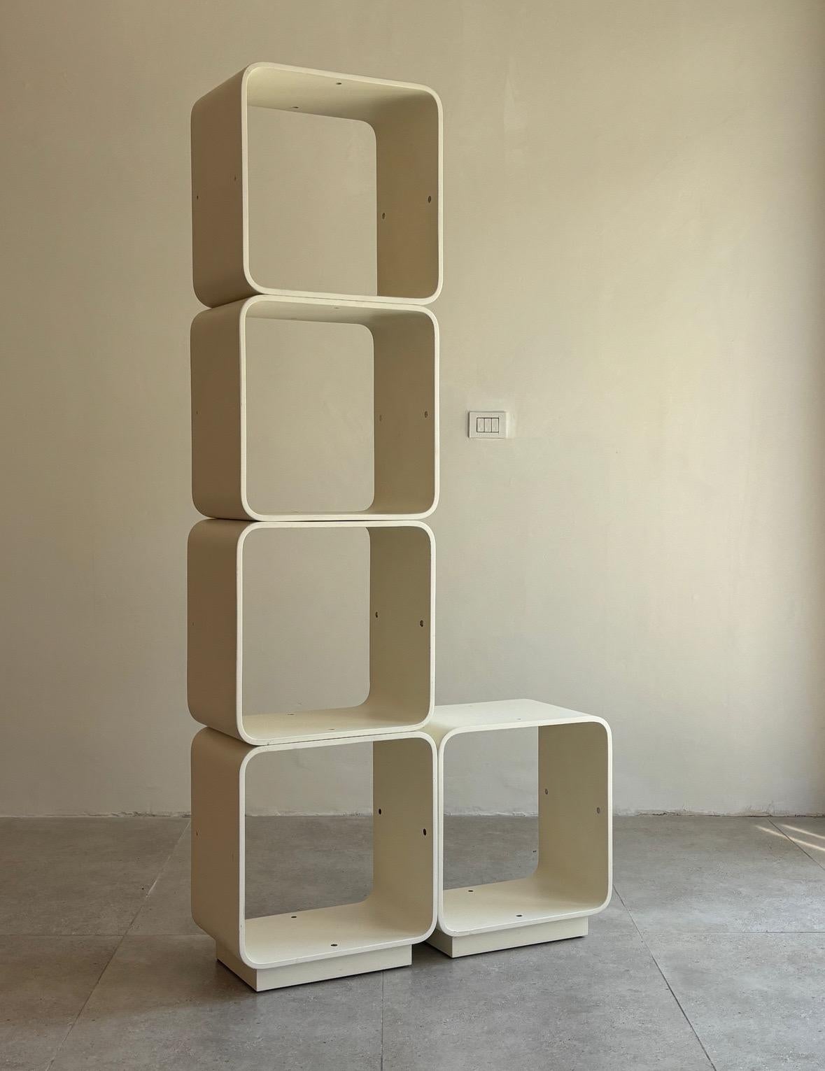 Modular bookcase by Carlo De Carli for Fiarm, 1970s Italy im Angebot 5