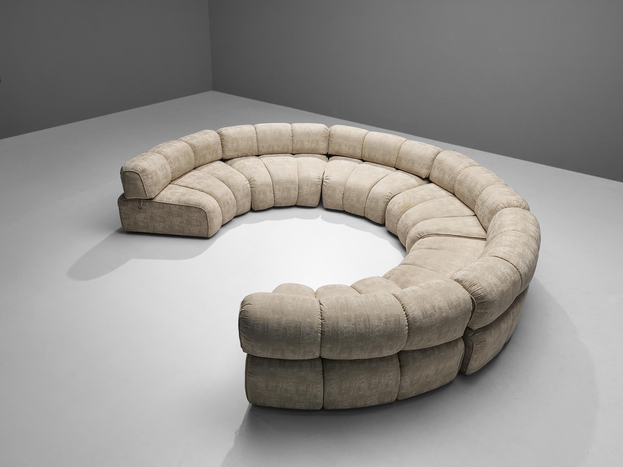 Modular 'Caterpillar' Sofa in Cream Upholstery In Good Condition In Waalwijk, NL