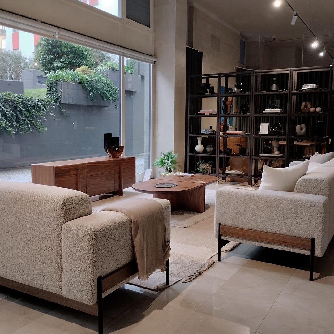 Mesa de centro modular de madera maciza de nogal Siglo XXI y contemporáneo en venta