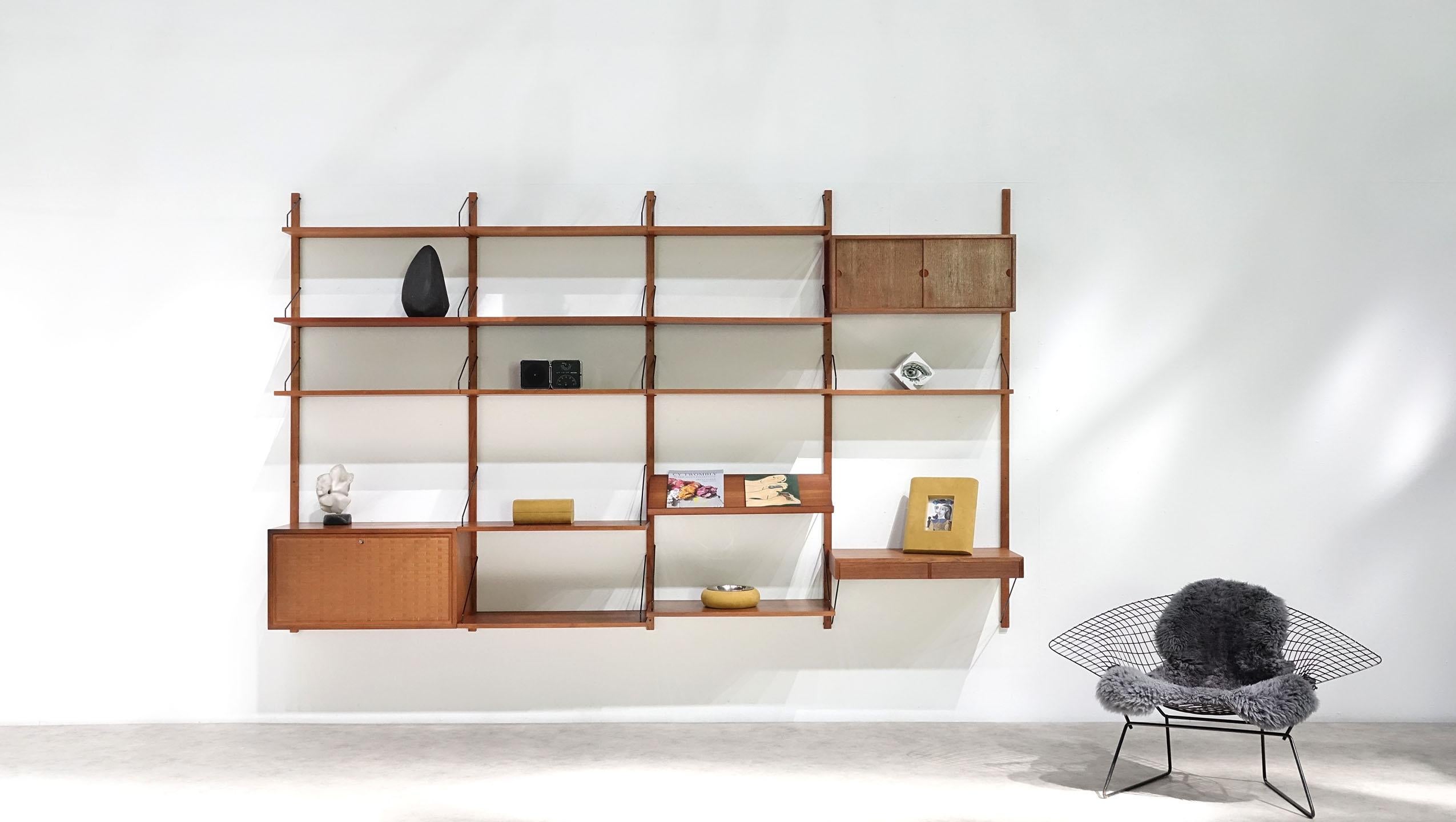 Modular Danish Teak Shelving System by Poul Cadovius for Cado Royal 10