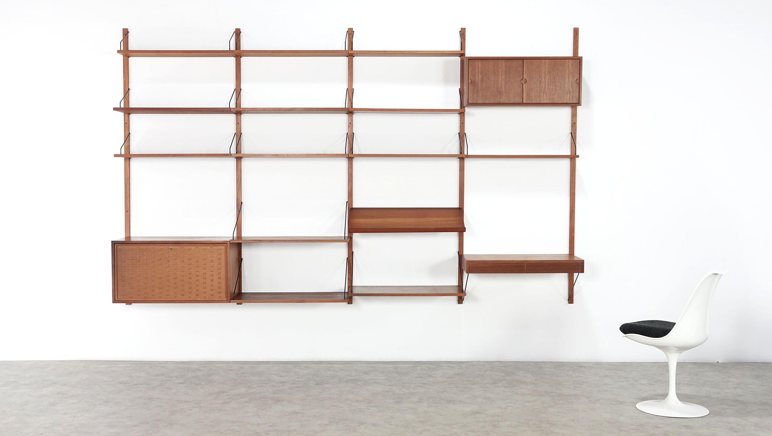 Modular Danish Teak Shelving System by Poul Cadovius for Cado Royal 13