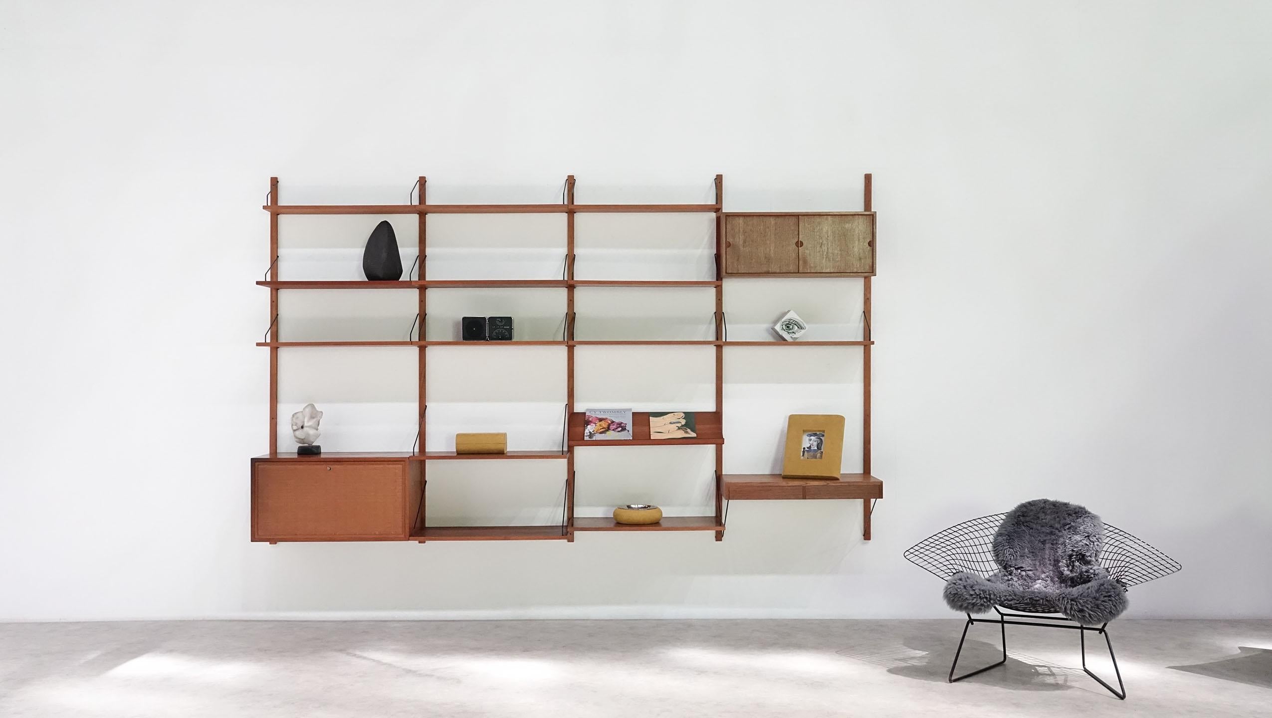 poul cadovius shelving