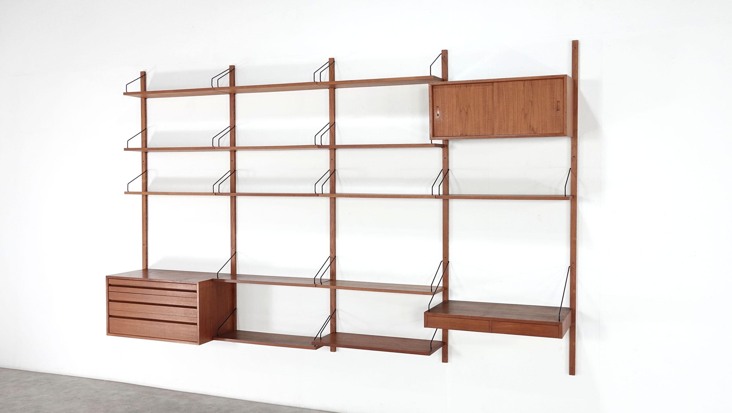 Mid-17th Century Modular Danish teak shelving system by Poul Cadovius for Cado Royal