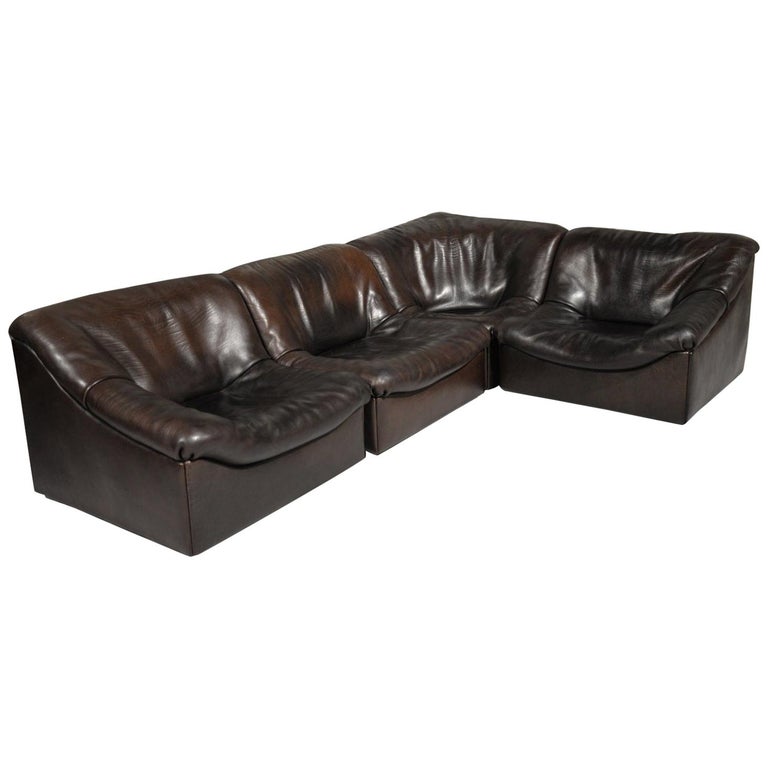 De Sede 1970 Black Leather 86 For, Simmons Bandera Fabric & Faux Leather Combo Sofa