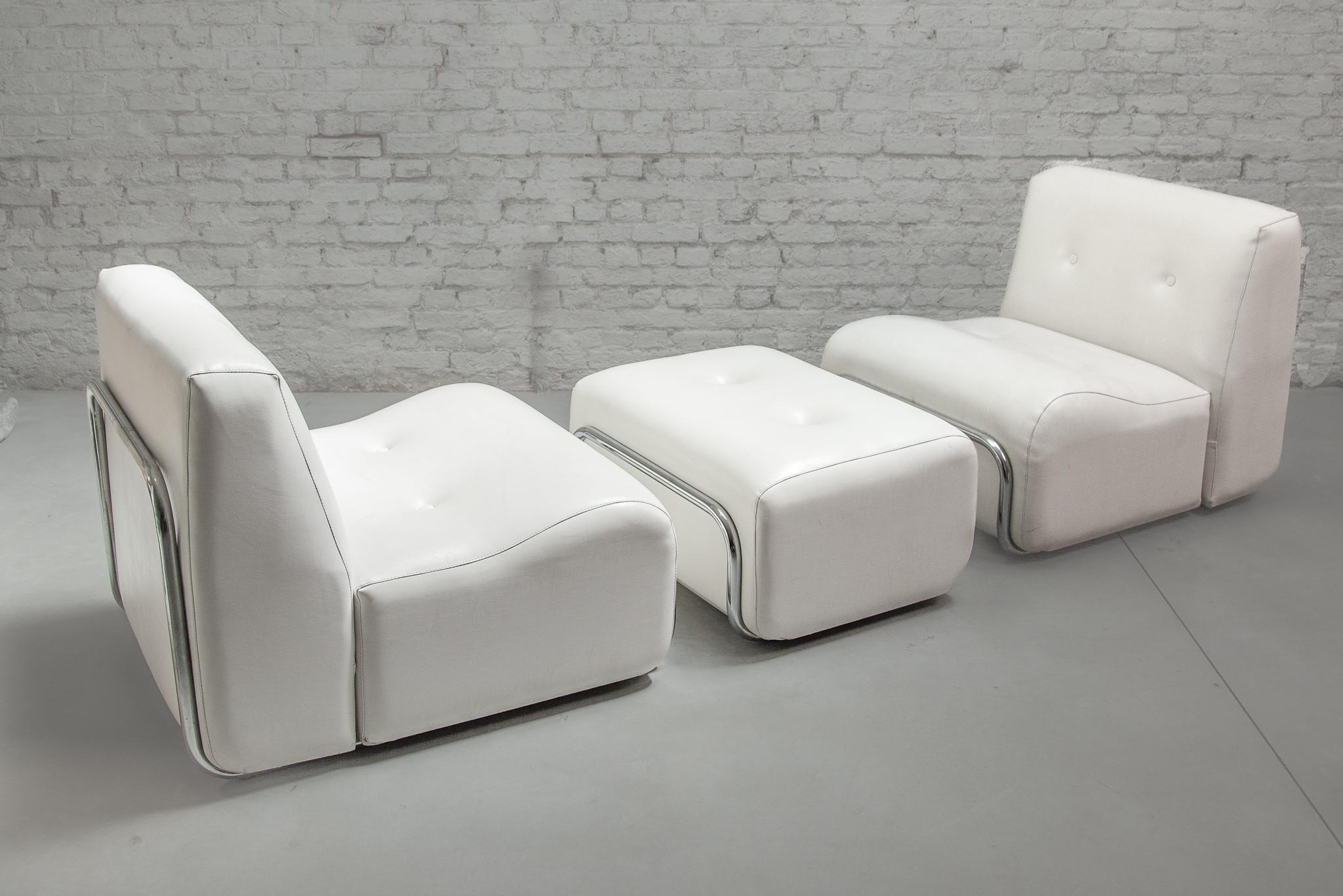 Mid-20th Century Modular Eight Chairs Living-roomset of Adriano Piazzesi Lounge Chairs and Stools