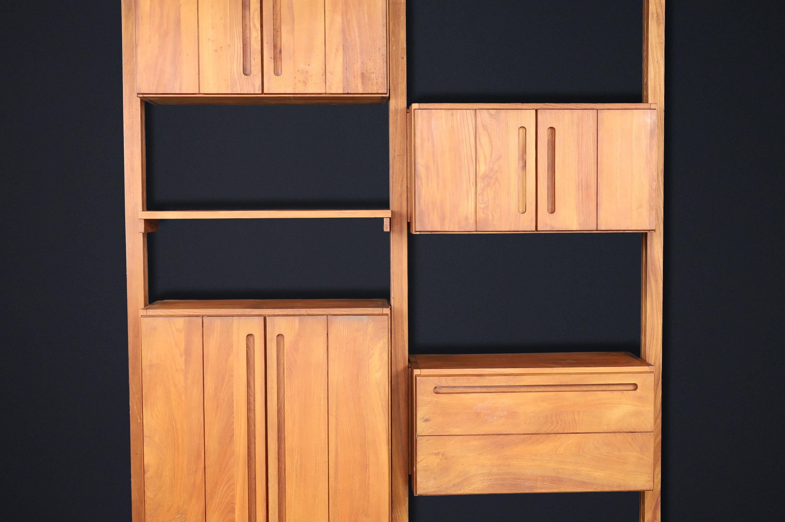 Modular Elmwood Bookcase in the Style of Pierre Chapo, France, 1960s For Sale 7