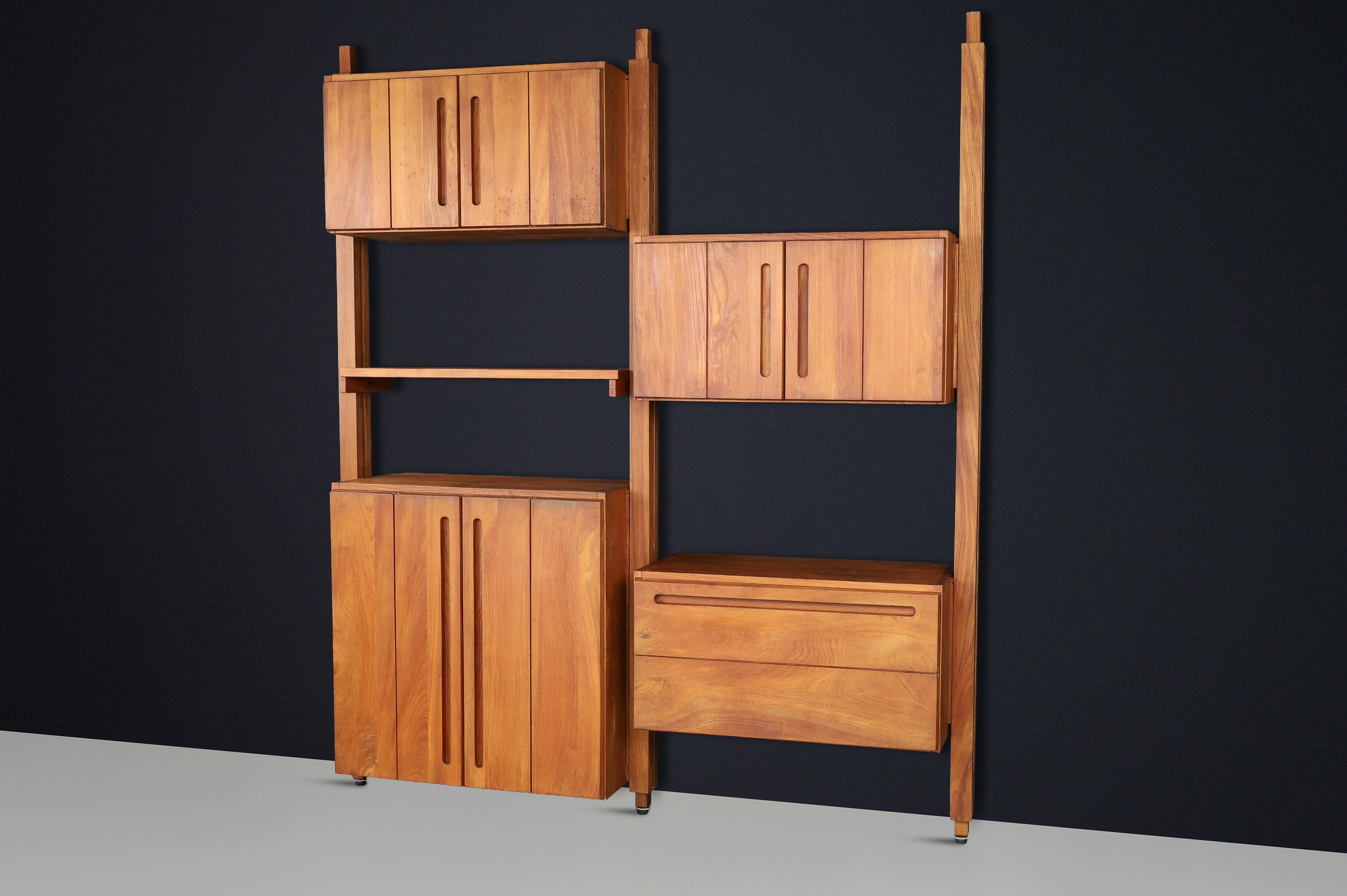 Modular Elmwood Bookcase in the Style of Pierre Chapo, France, 1960s For Sale 2