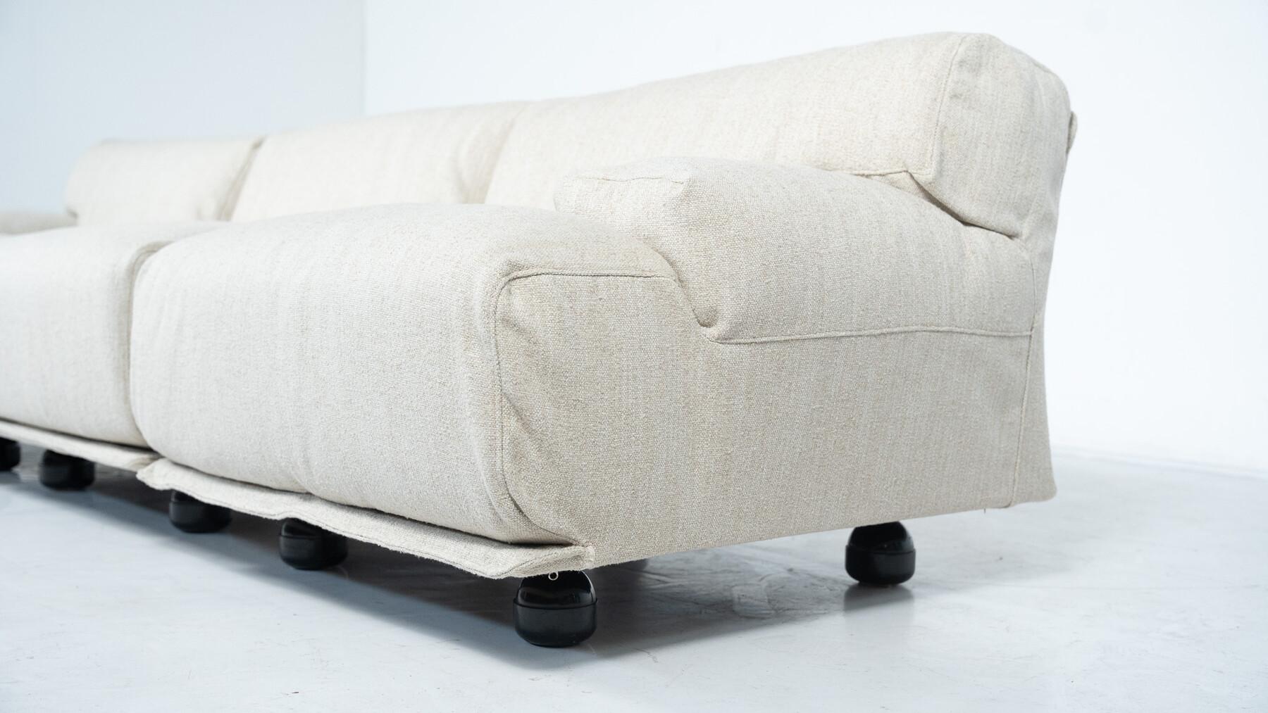 Canapé modulaire Fiandra 3 places de Vico Magistretti, Cassina - New Upholstery Bon état - En vente à Brussels, BE