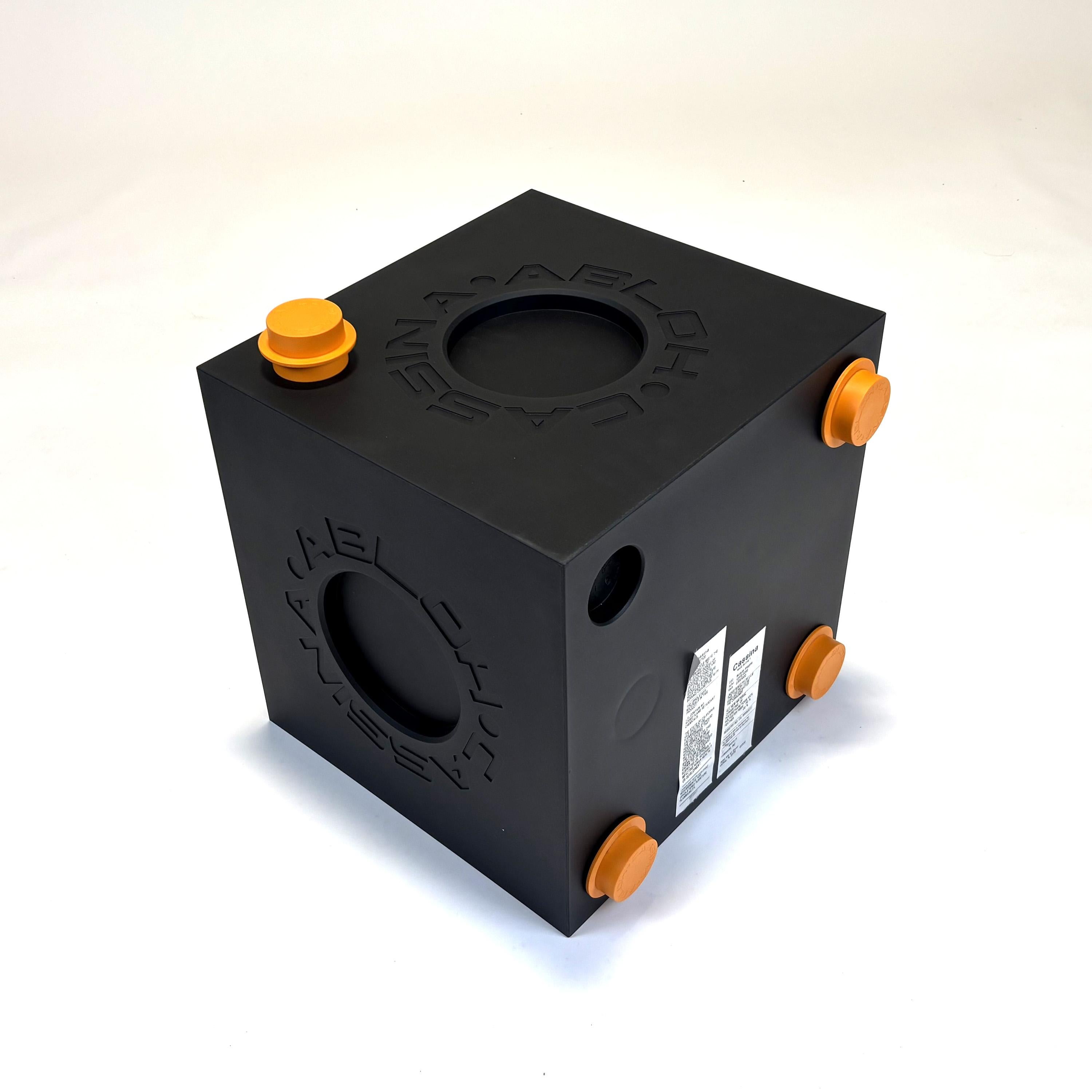 Plastica Modular Imagination by Virgil Abloh in vendita