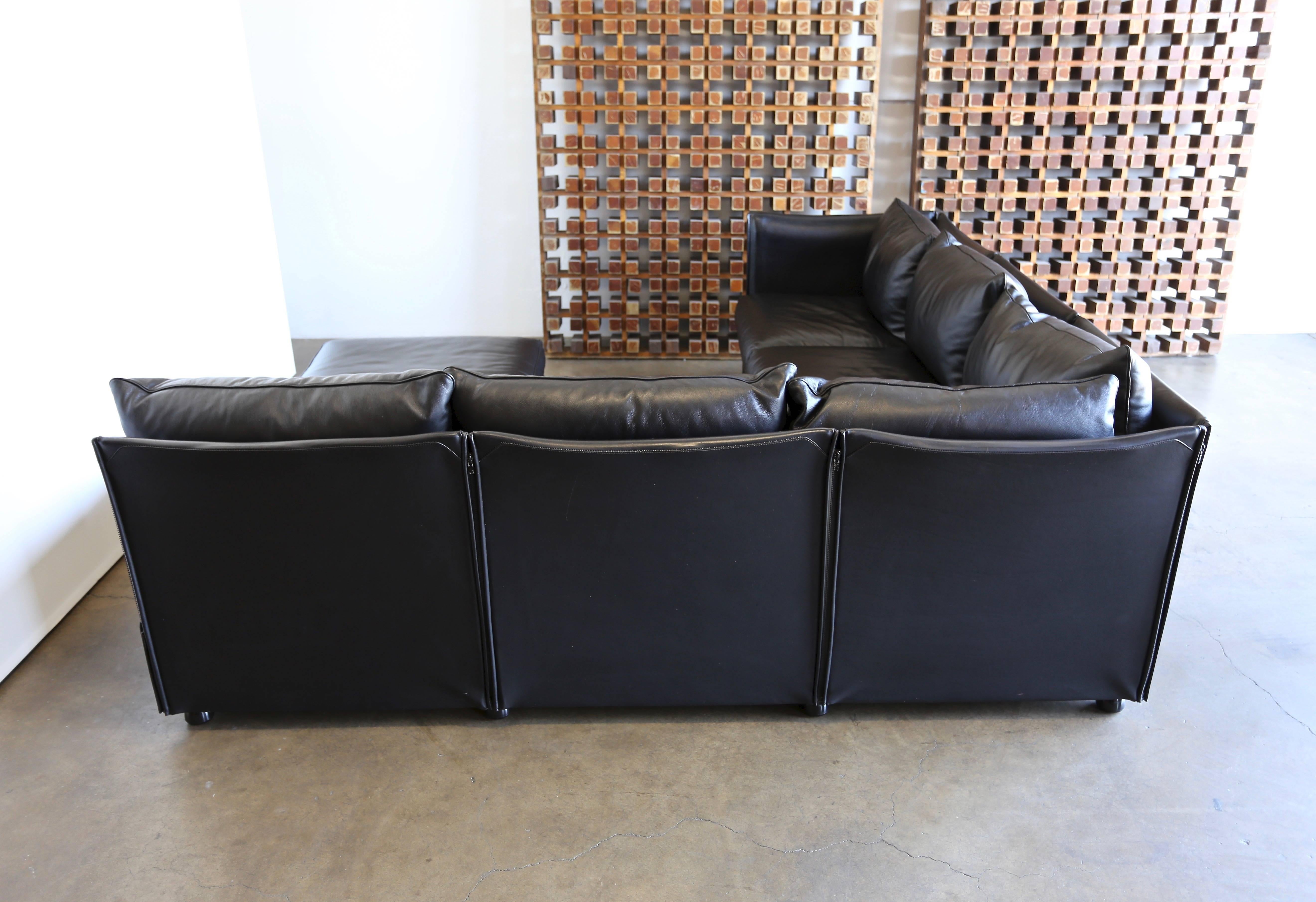 Modular Leather Char-a-Banc Sofa by Mario Bellin for Cassina 1