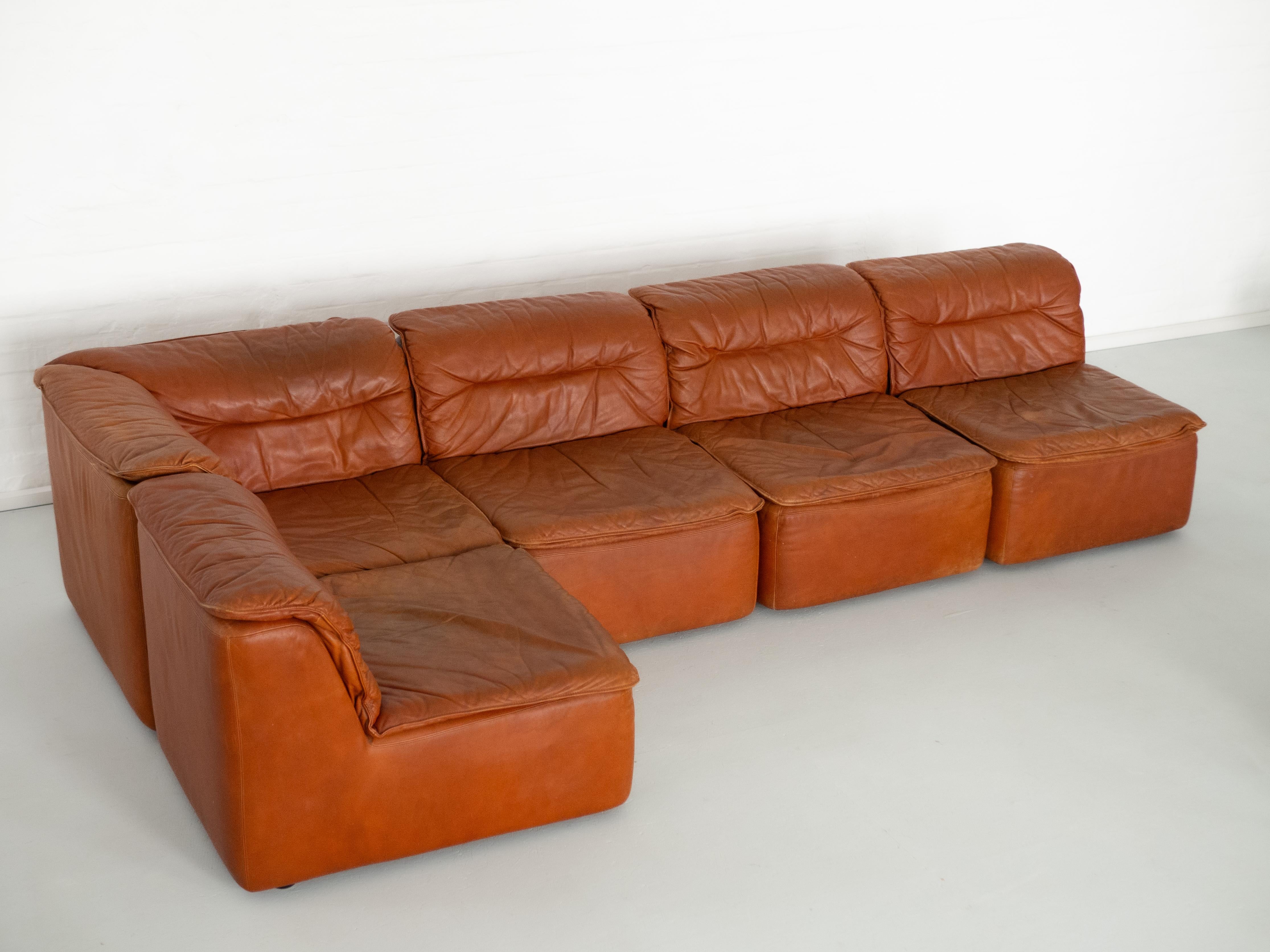 Cuir Canapé modulaire en cuir de Dreipunkt International en vente