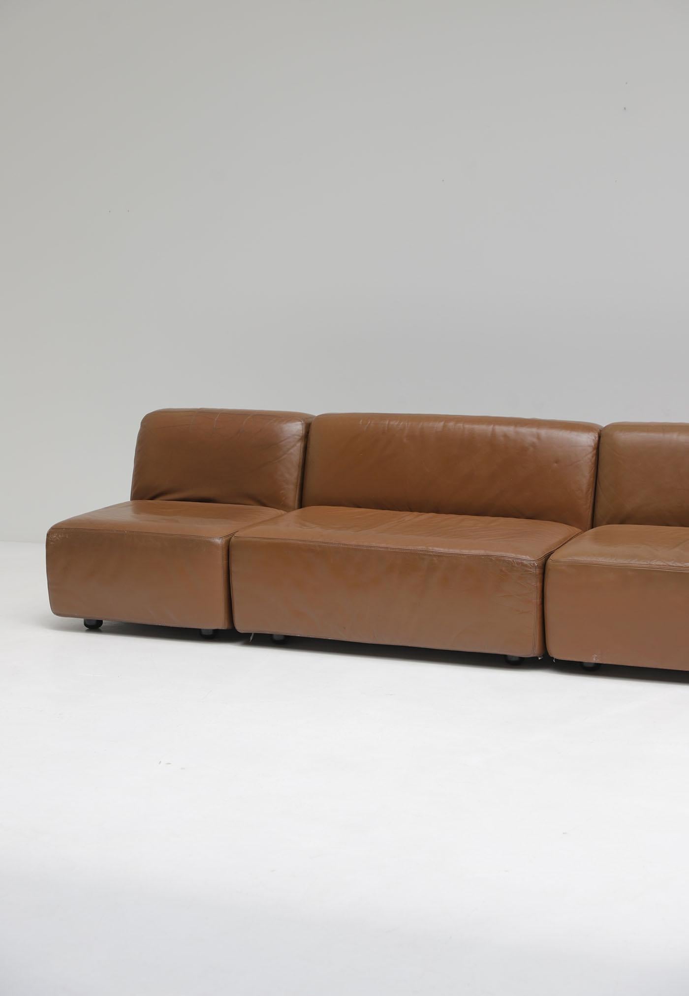 Sofá modular de cuero, fabricado por Durlet, Bélgica, años 70. en venta 2