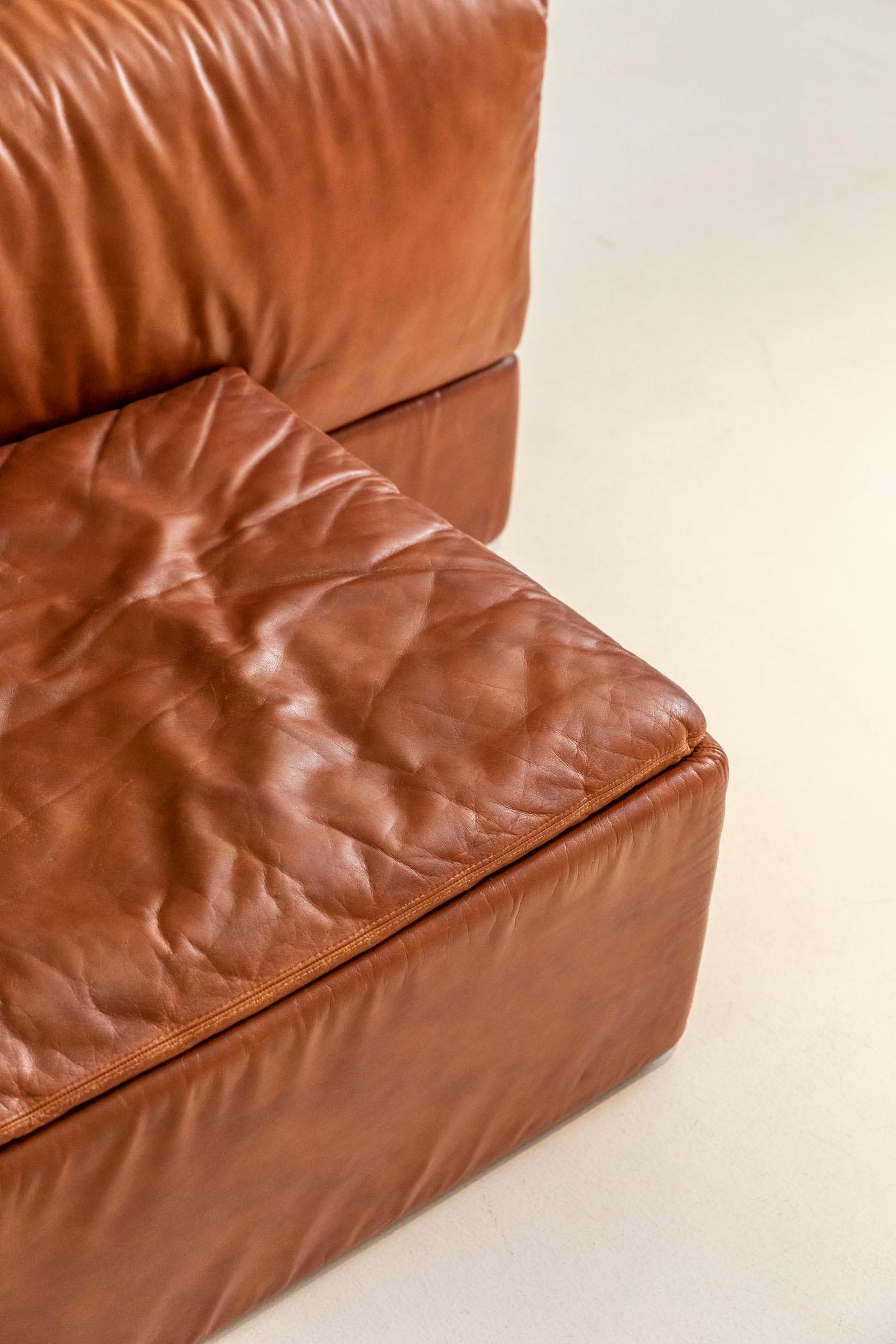 Modular Leather Sofas by Claudio Salocchi for Sormani 4
