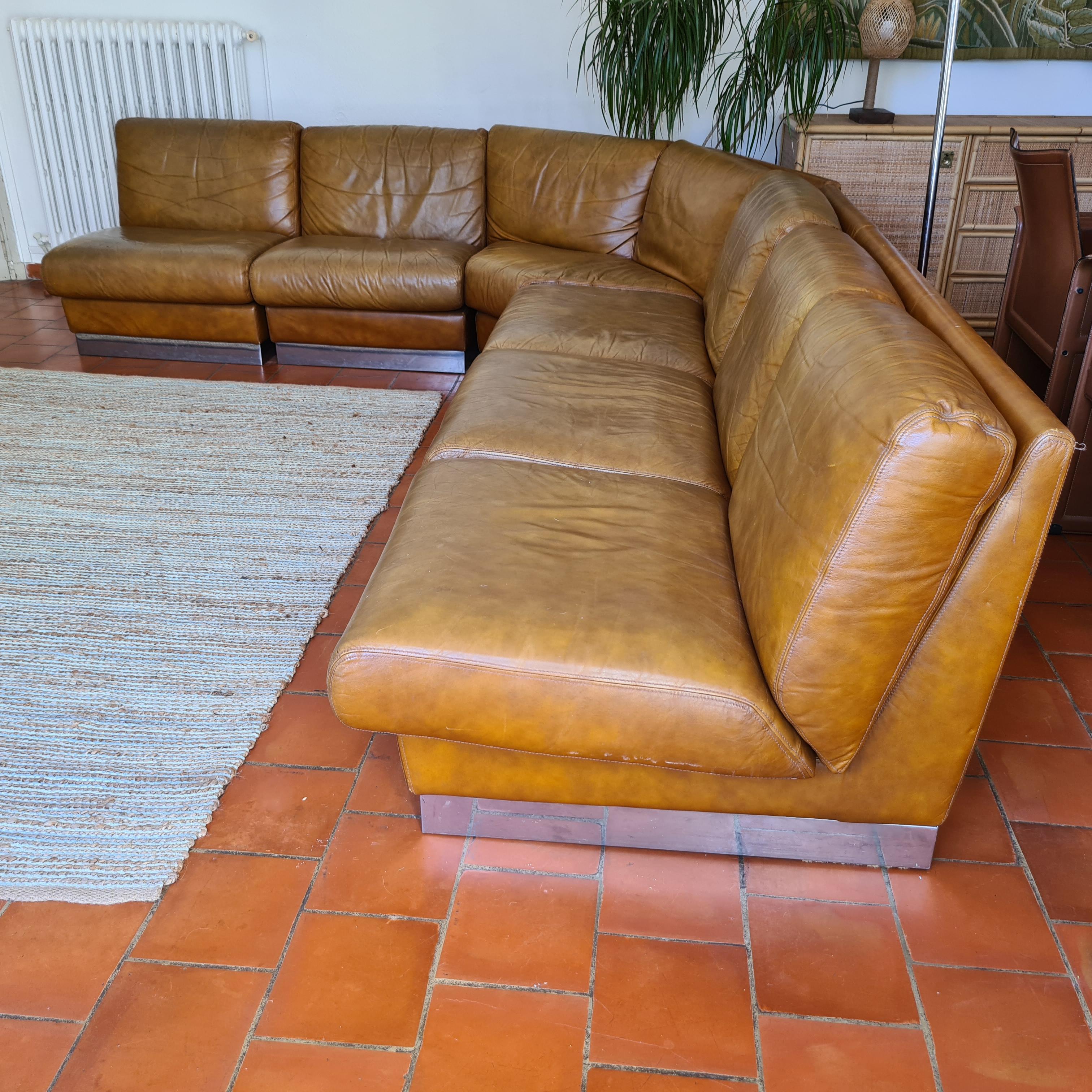 Canapé modulaire en cuir et acier de Jacques Charpentier, 1970 3