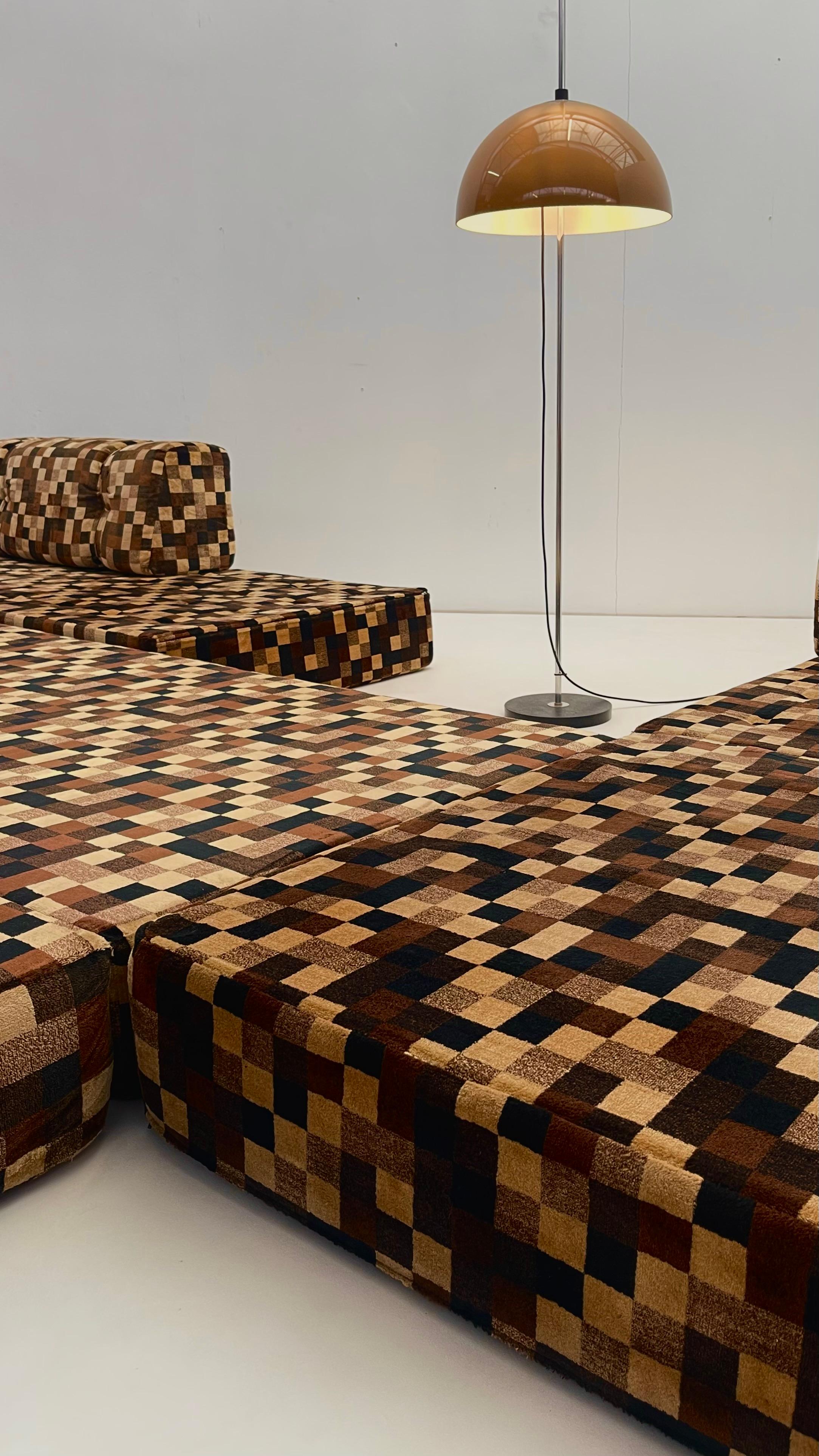 Modular lounge from the 70's For Sale 4