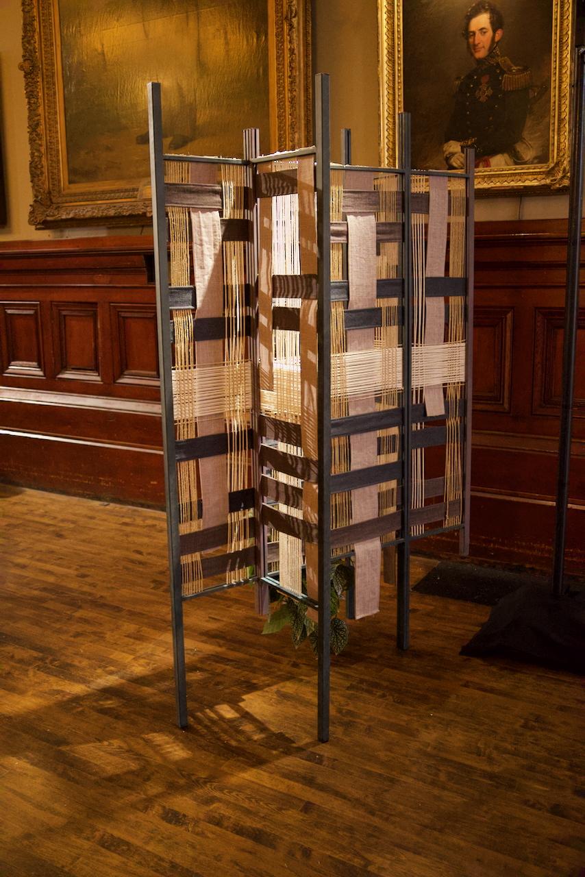 Divisorio modulare in metallo e tessuto da Salon of Art + Design di Costantini in vendita 3