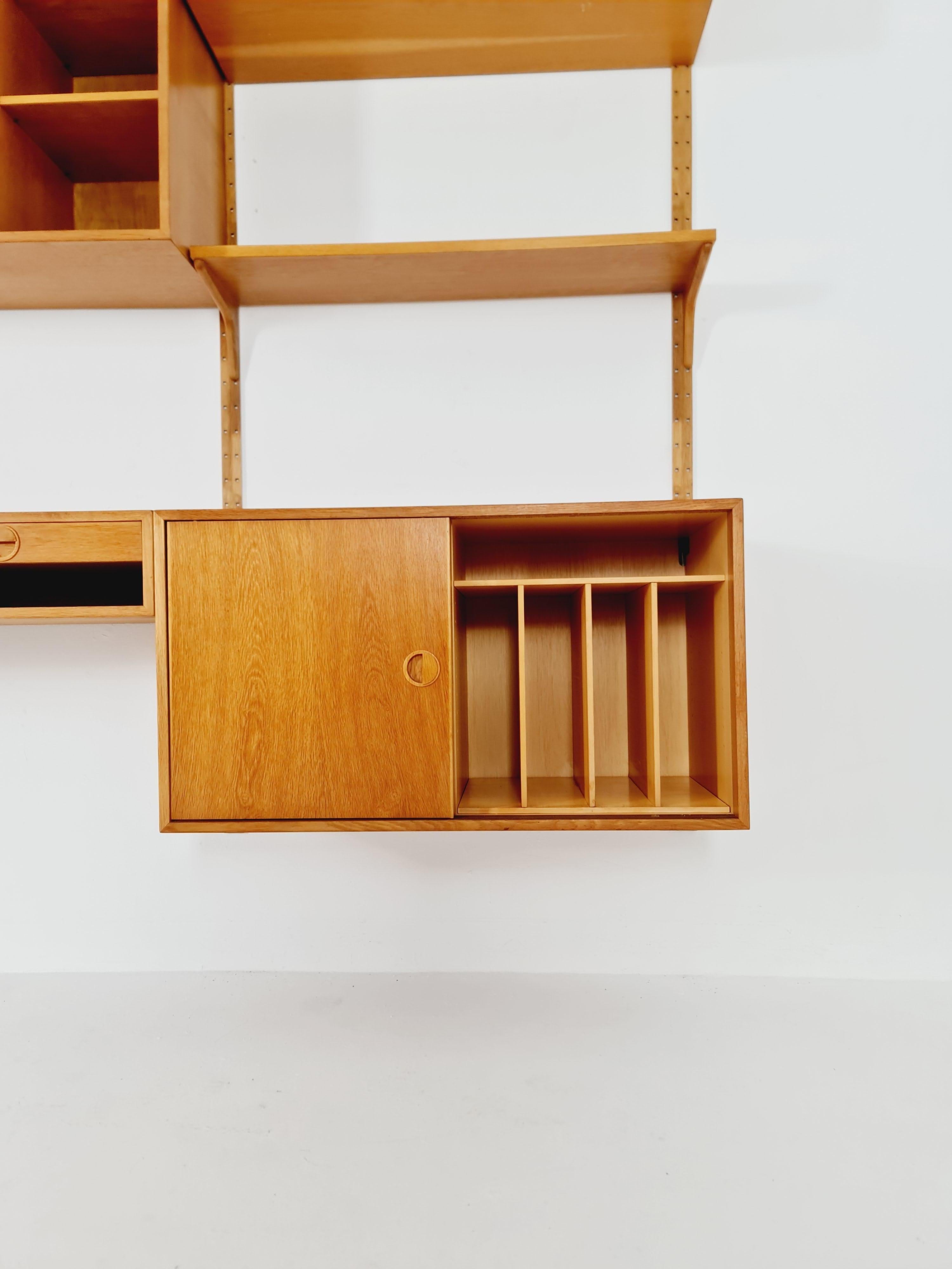 Sistema di scaffali modulari in Oak di Hansen & Guldborg Mobler, Danimarca, anni '60 in vendita 5