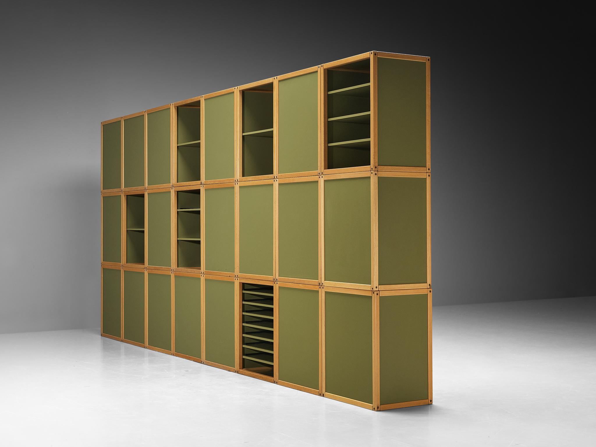 Modular 'Profilsystem' Wall Unit with Diverse Storage Compartments in Green For Sale 5