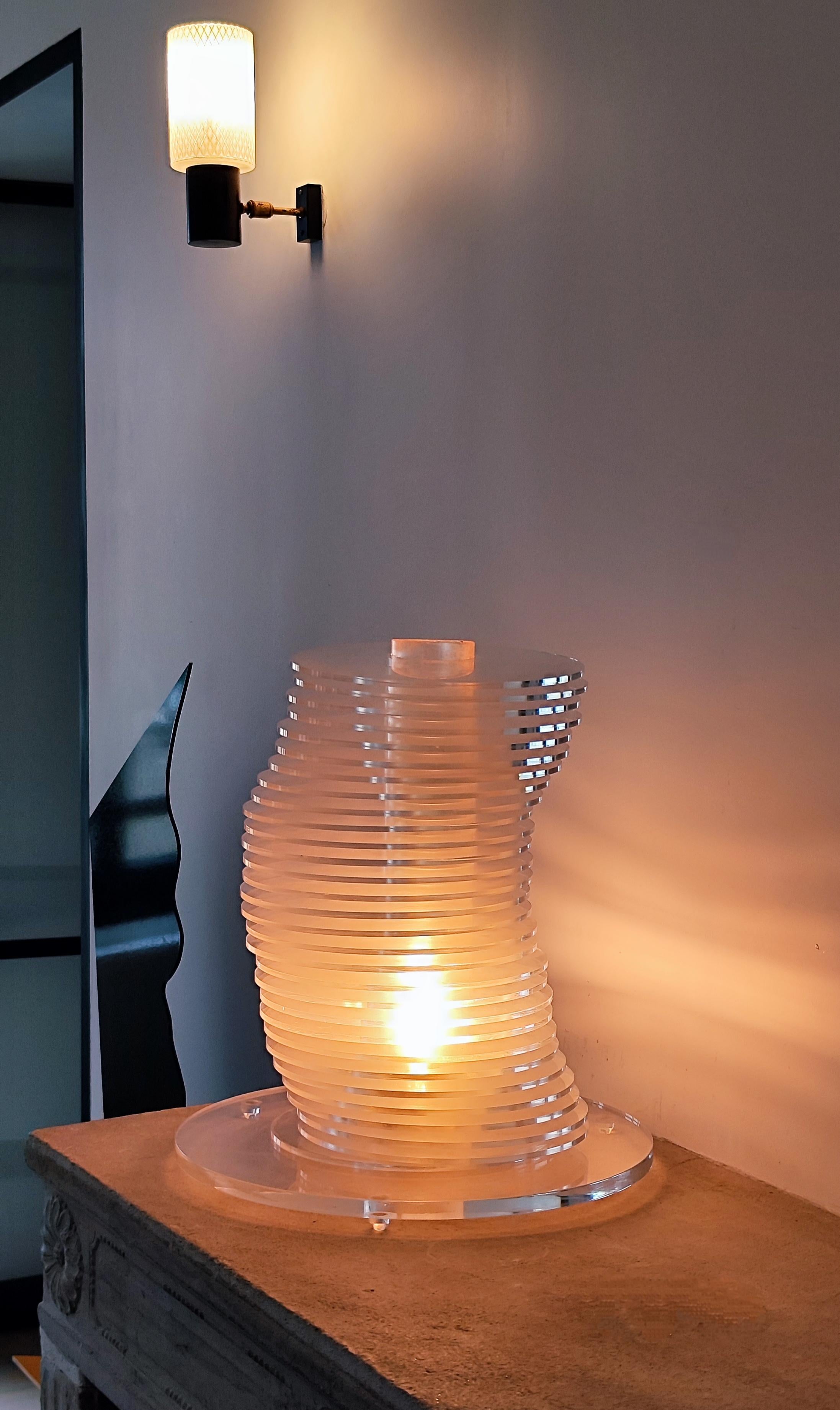 Altuglas Lampe de table modulaire en altuglas Sandro Petti pour Maison Jansen - Italie - 1970 en vente