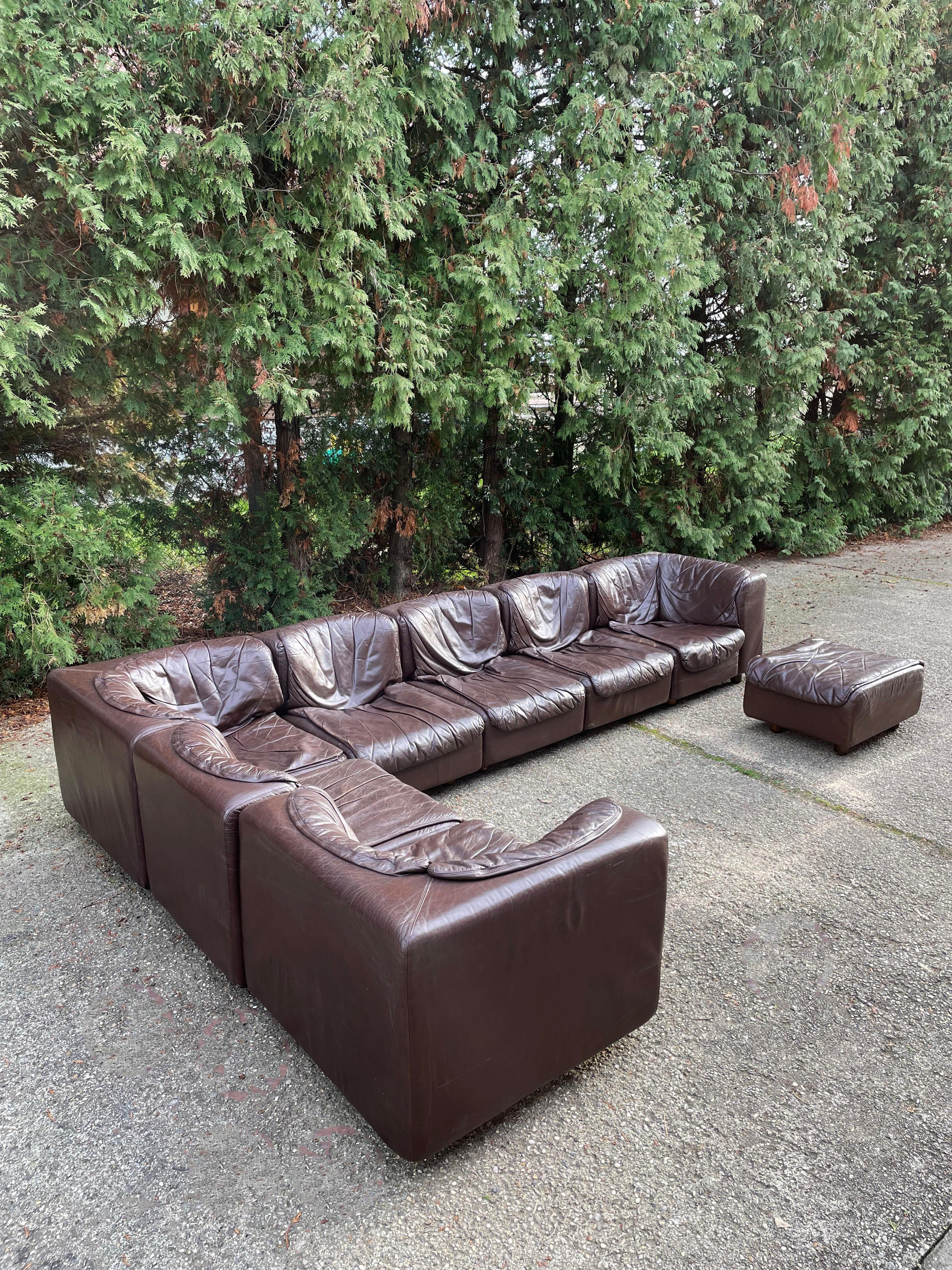 italien Canapé sectionnel modulaire en cuir Brown foncé par Arflex, Tito Agnoli, Italie, 1970 en vente