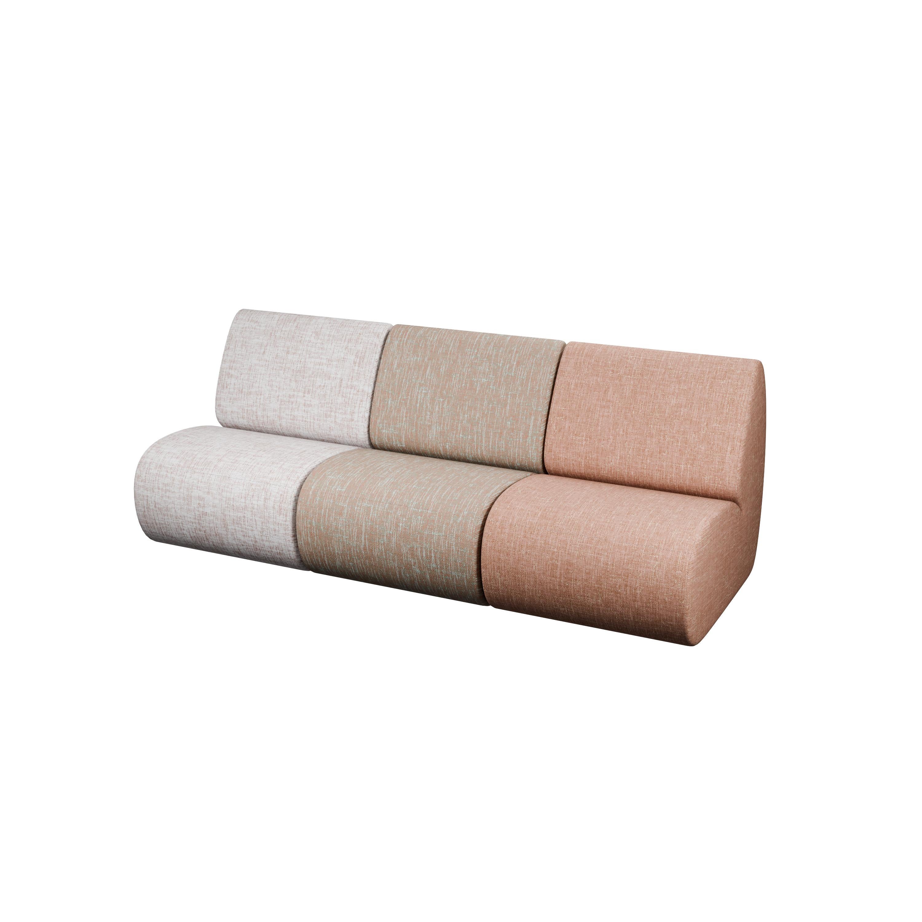 Seccional modular Hanabira T1 tejido liso coral hecho a mano por Murmurio Tela en venta