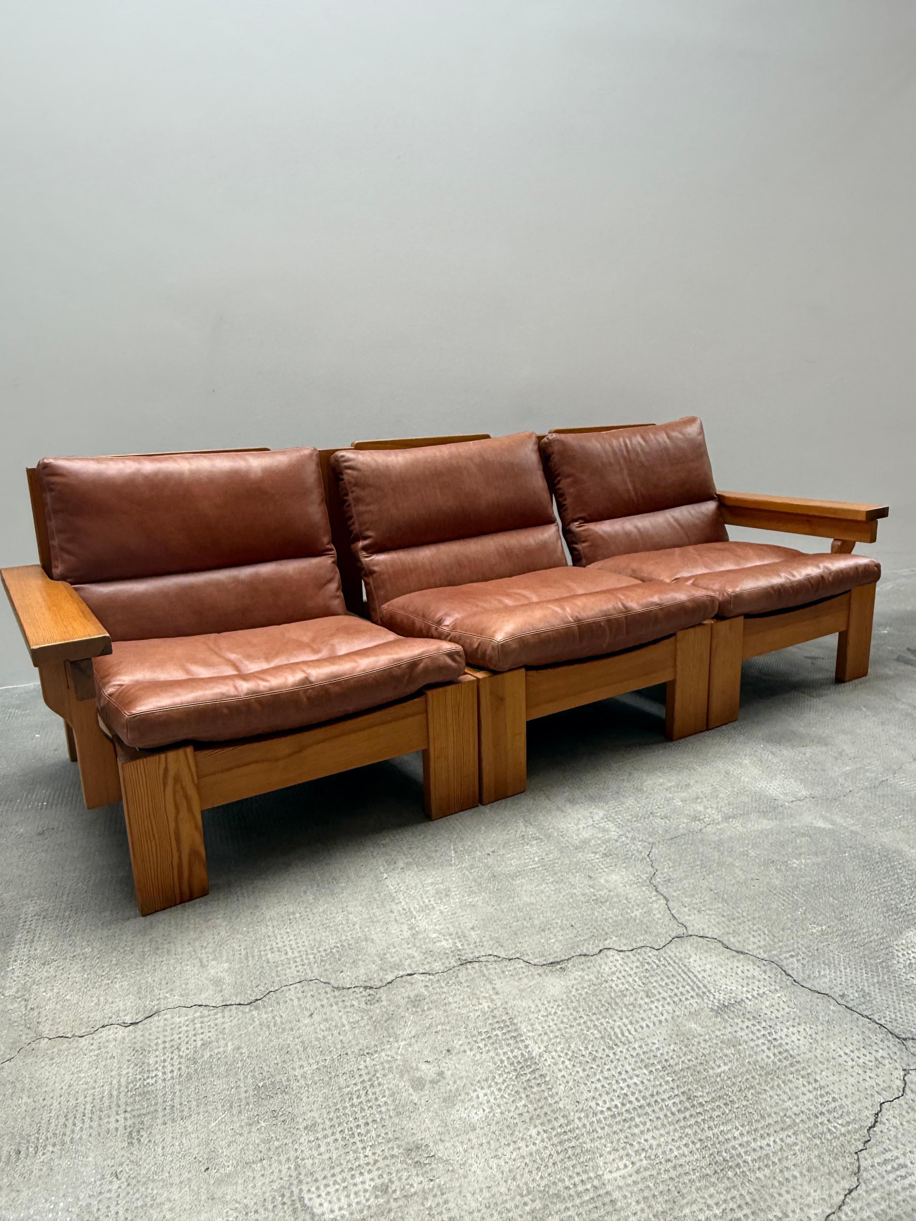MODULARES SITZSOFA ARMOSCHIRM KIEFER-HOLZ-KOGNAC-LEDER, 1970er Jahre im Angebot 10
