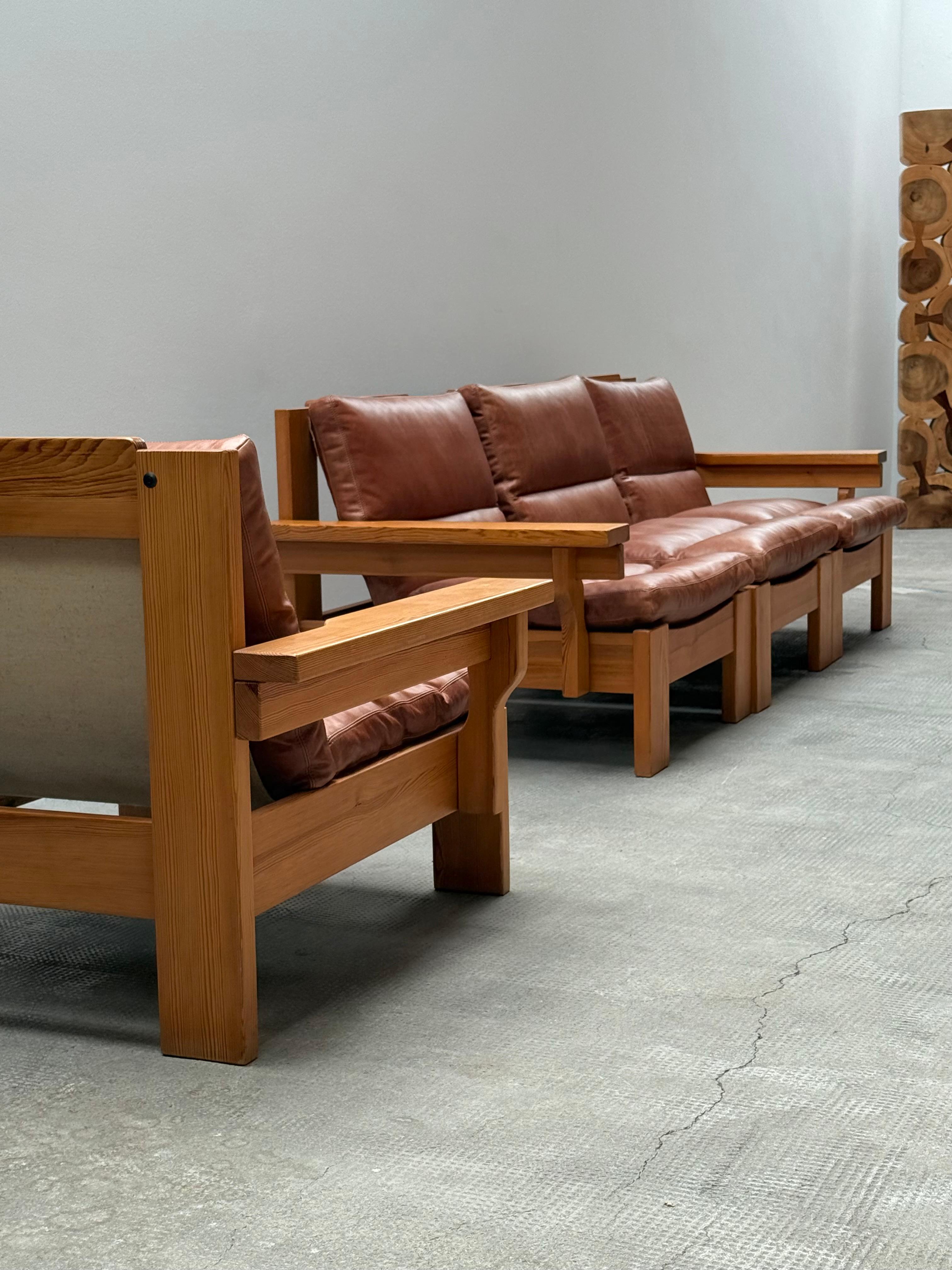 MODULARES SITZSOFA ARMOSCHIRM KIEFER-HOLZ-KOGNAC-LEDER, 1970er Jahre im Angebot 2