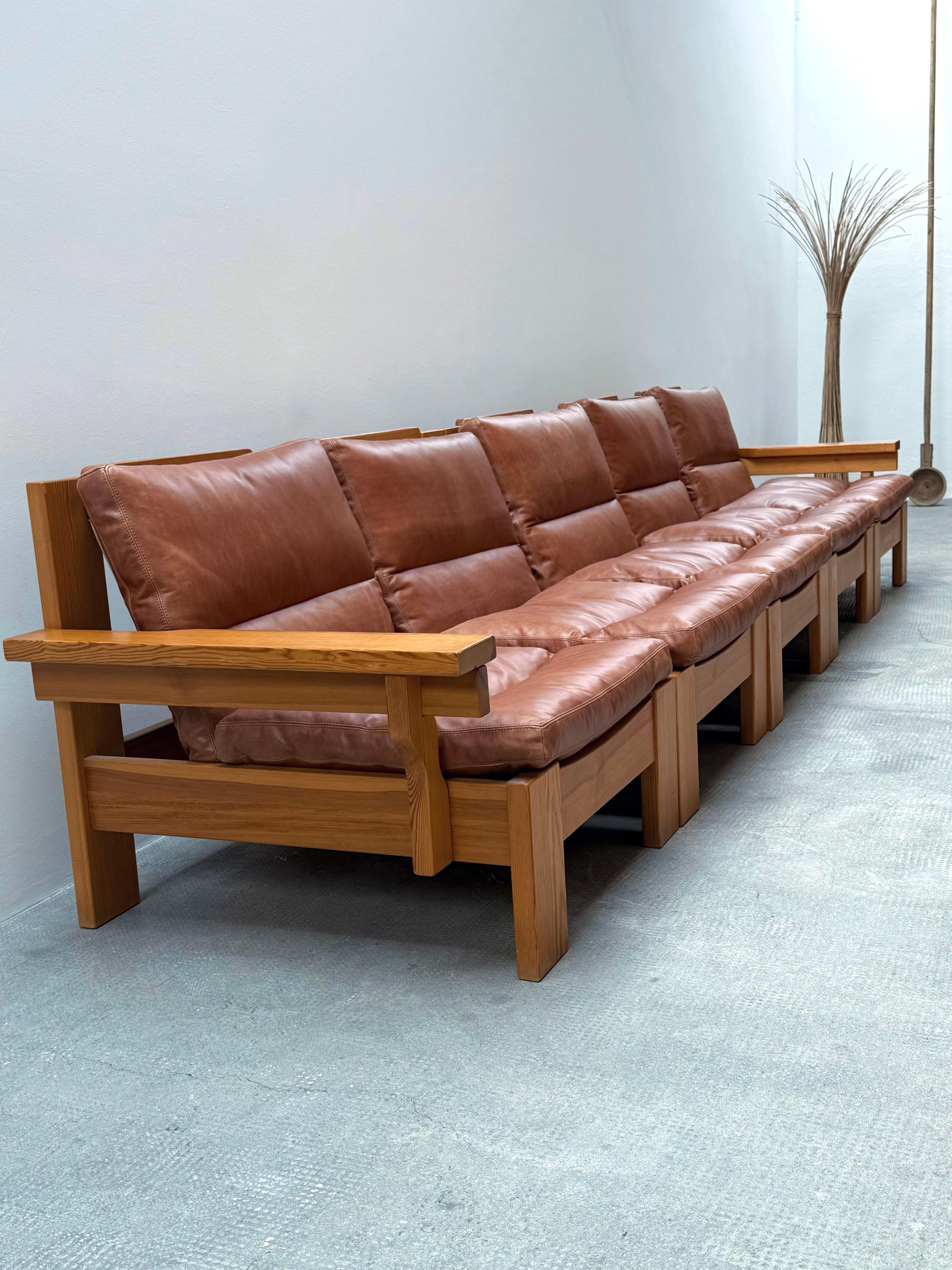 Ensemble Sitzgruppe siège modulaire Kiefernholz Leder Leinen, Schweden 1970 en vente 2
