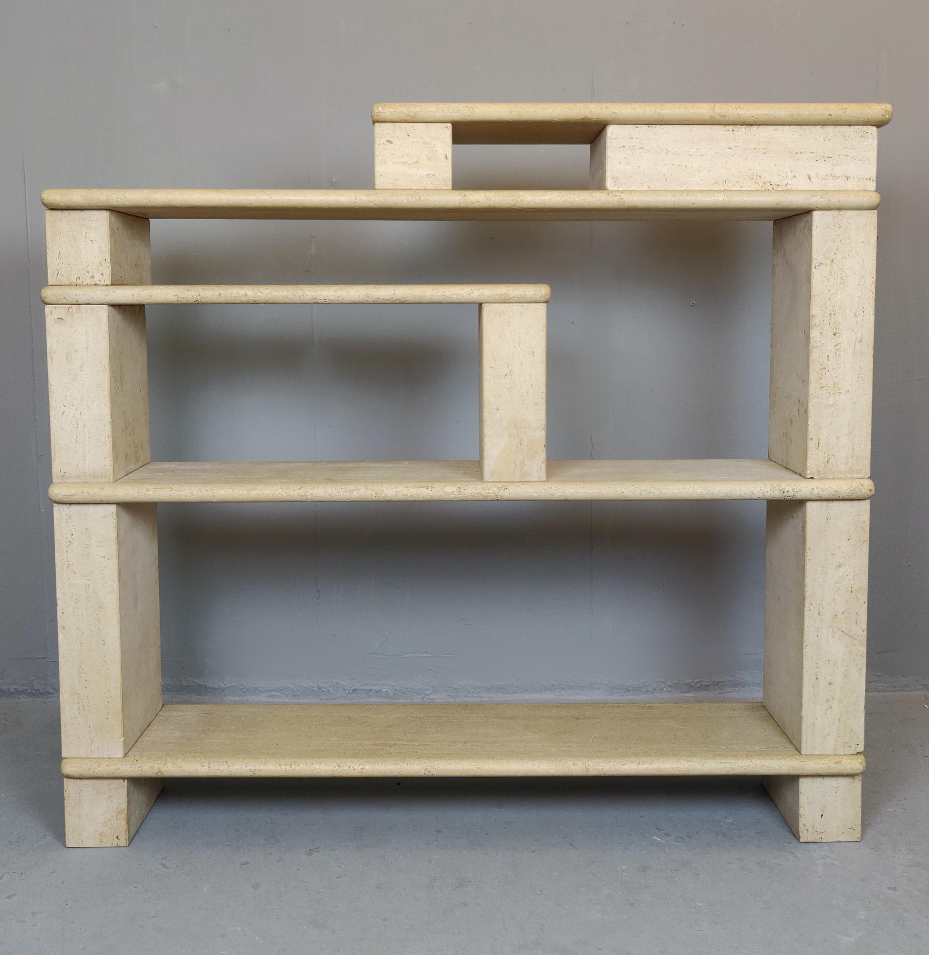 Modular Shelving in Travertine, 1970s In Good Condition For Sale In Brussels, BE