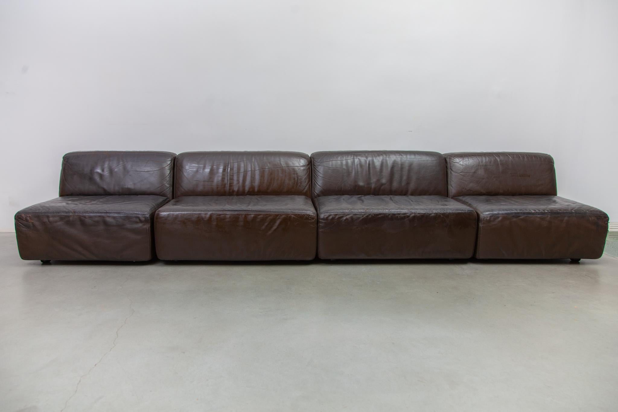 Modulares Sofa 1970er Braunes Leder entworfen von Durlet (Moderne der Mitte des Jahrhunderts) im Angebot