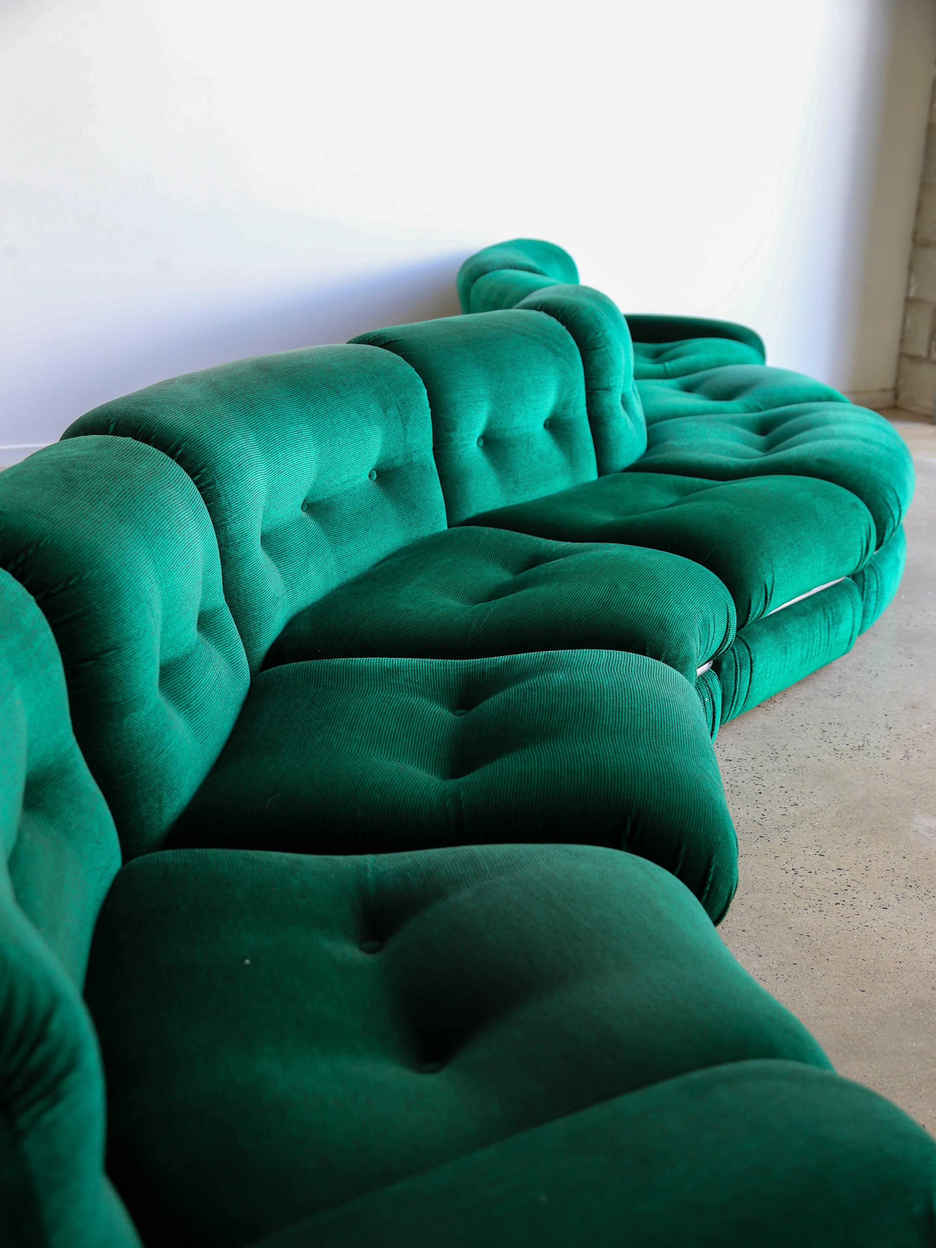 Canapé modulaire vert émeraude avec cadre chromé Adriano Piazzesi en vente 5