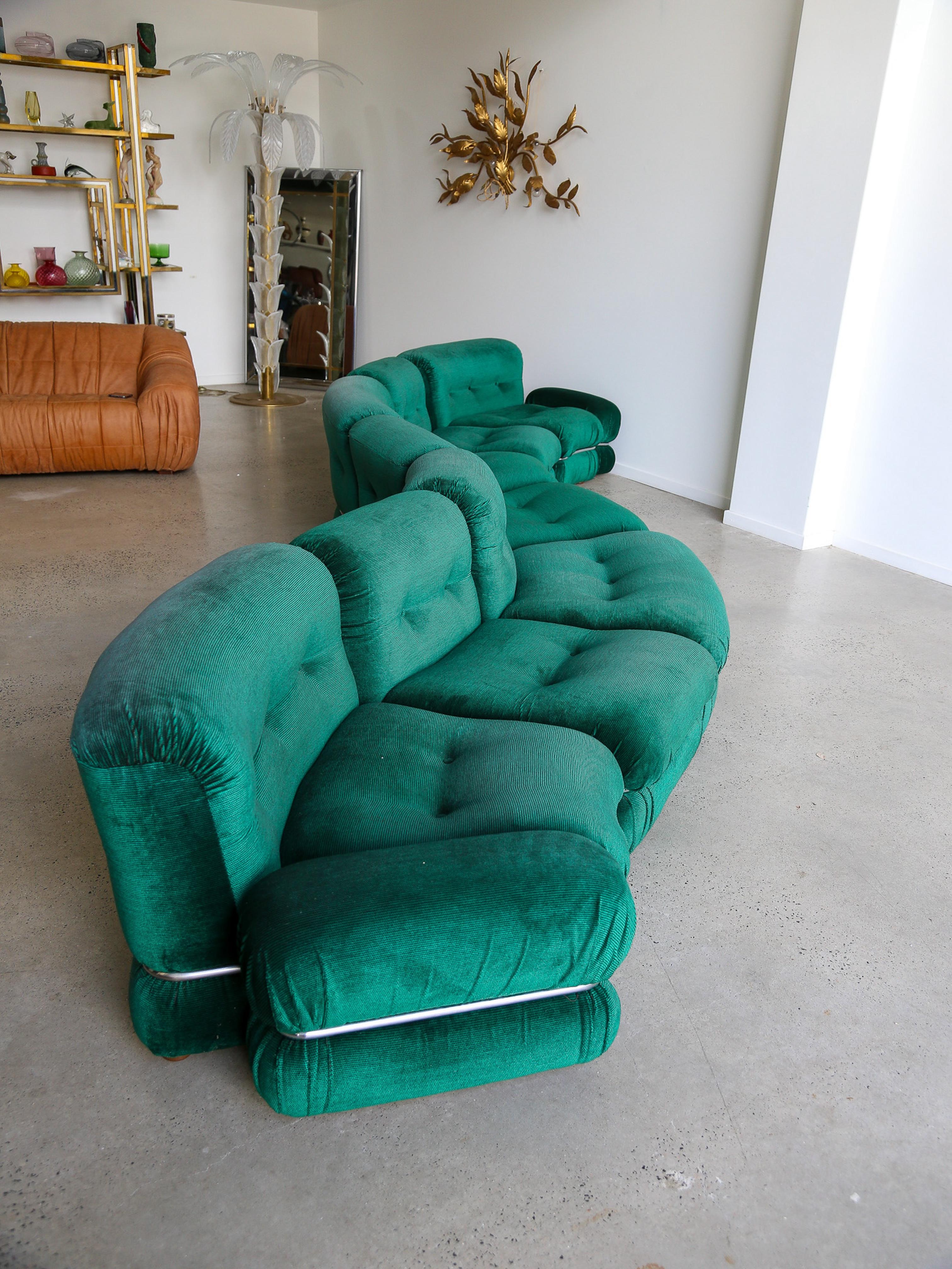 Canapé modulaire vert émeraude avec cadre chromé Adriano Piazzesi en vente 8