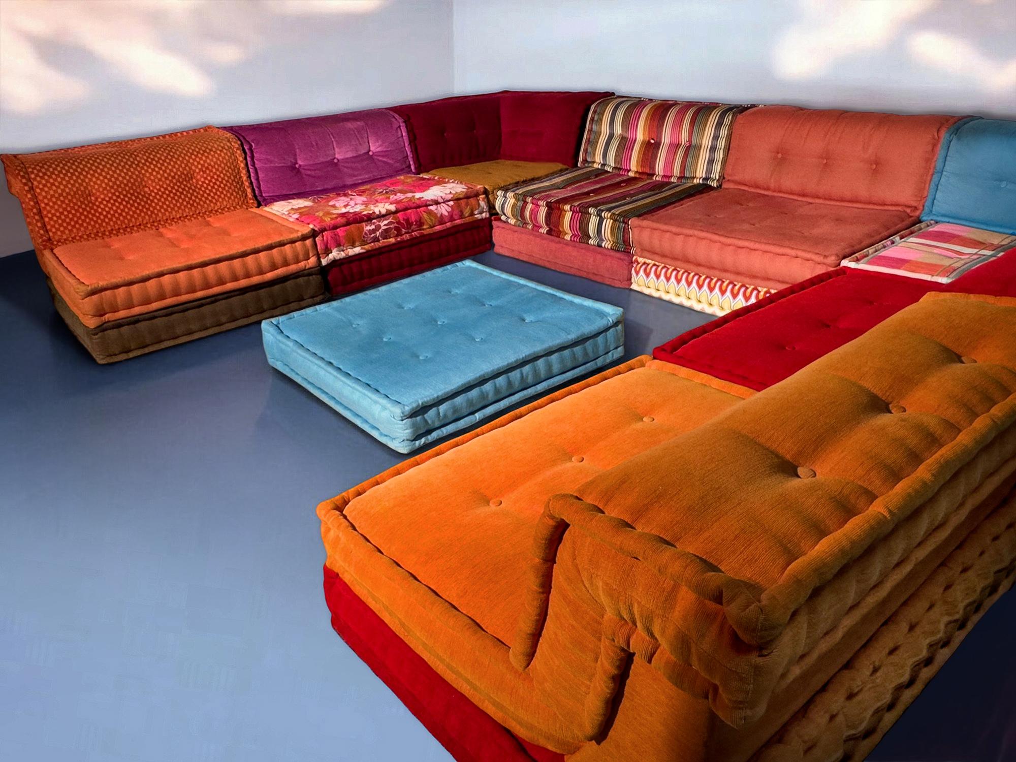 Modular Sofa Mah Jong by Kenzo & Missoni for Roche Bobois, Set of 25 Pieces In Good Condition In Traversetolo, IT