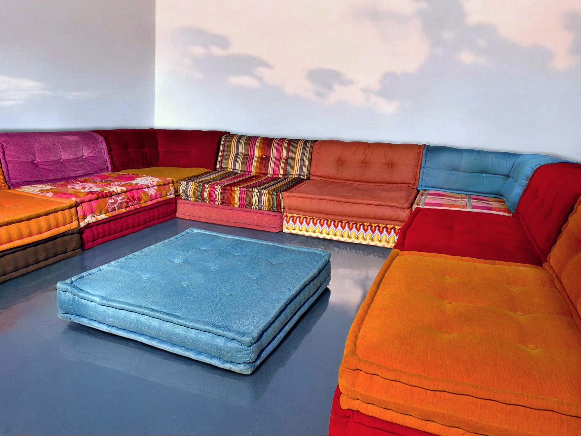 Contemporary Modular Sofa Mah Jong by Kenzo & Missoni for Roche Bobois, Set of 25 Pieces