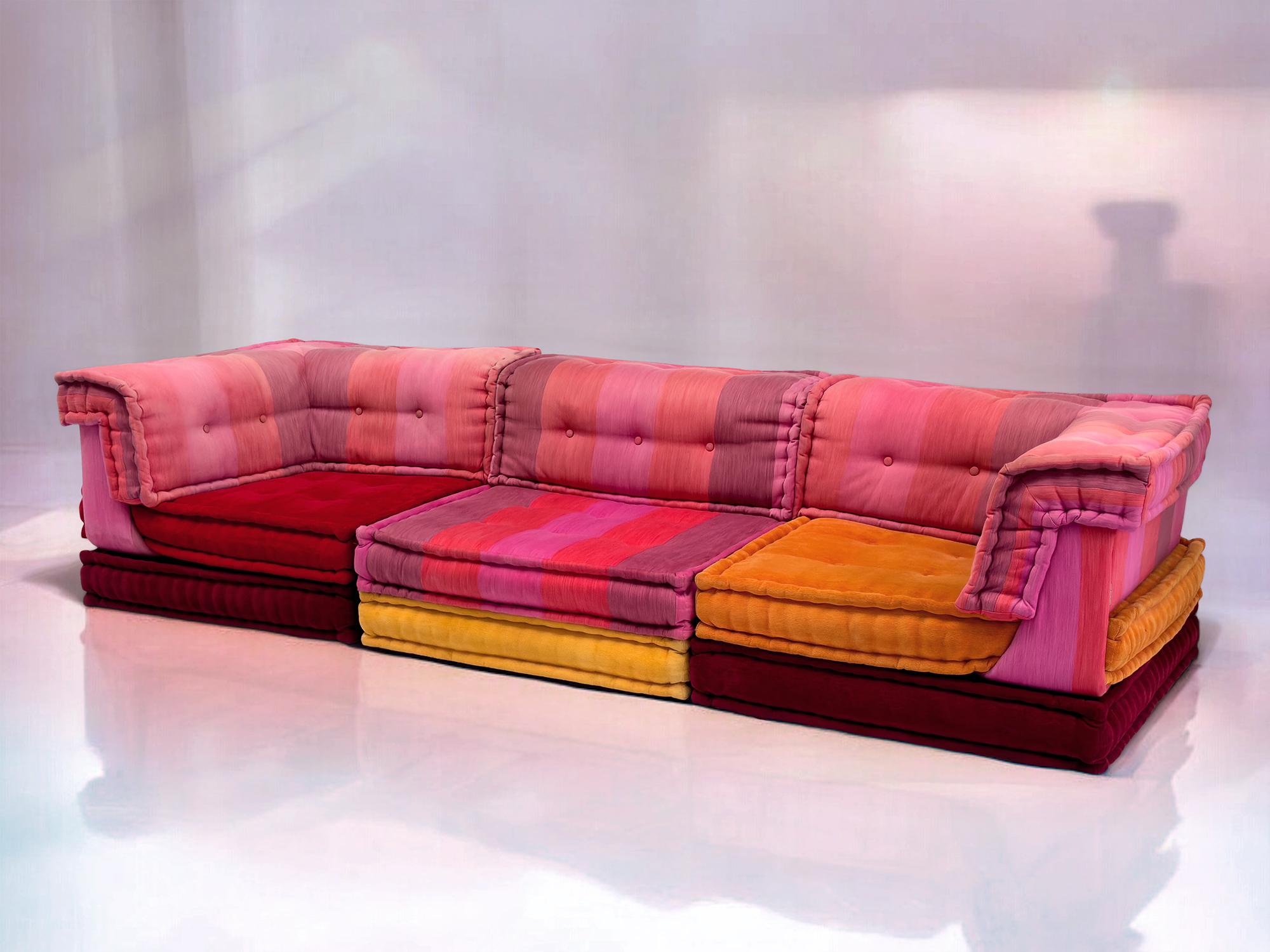 Modular Sofa Mah Jong by Kenzo Takada for Roche Bobois, set of 9 pieces, 2000s In Good Condition In Traversetolo, IT