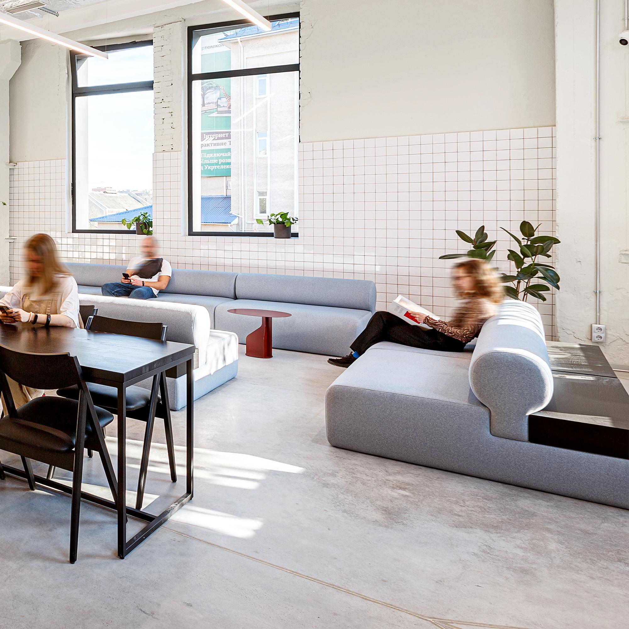 Ukrainien Modular Sofa OAK by WOO en vente