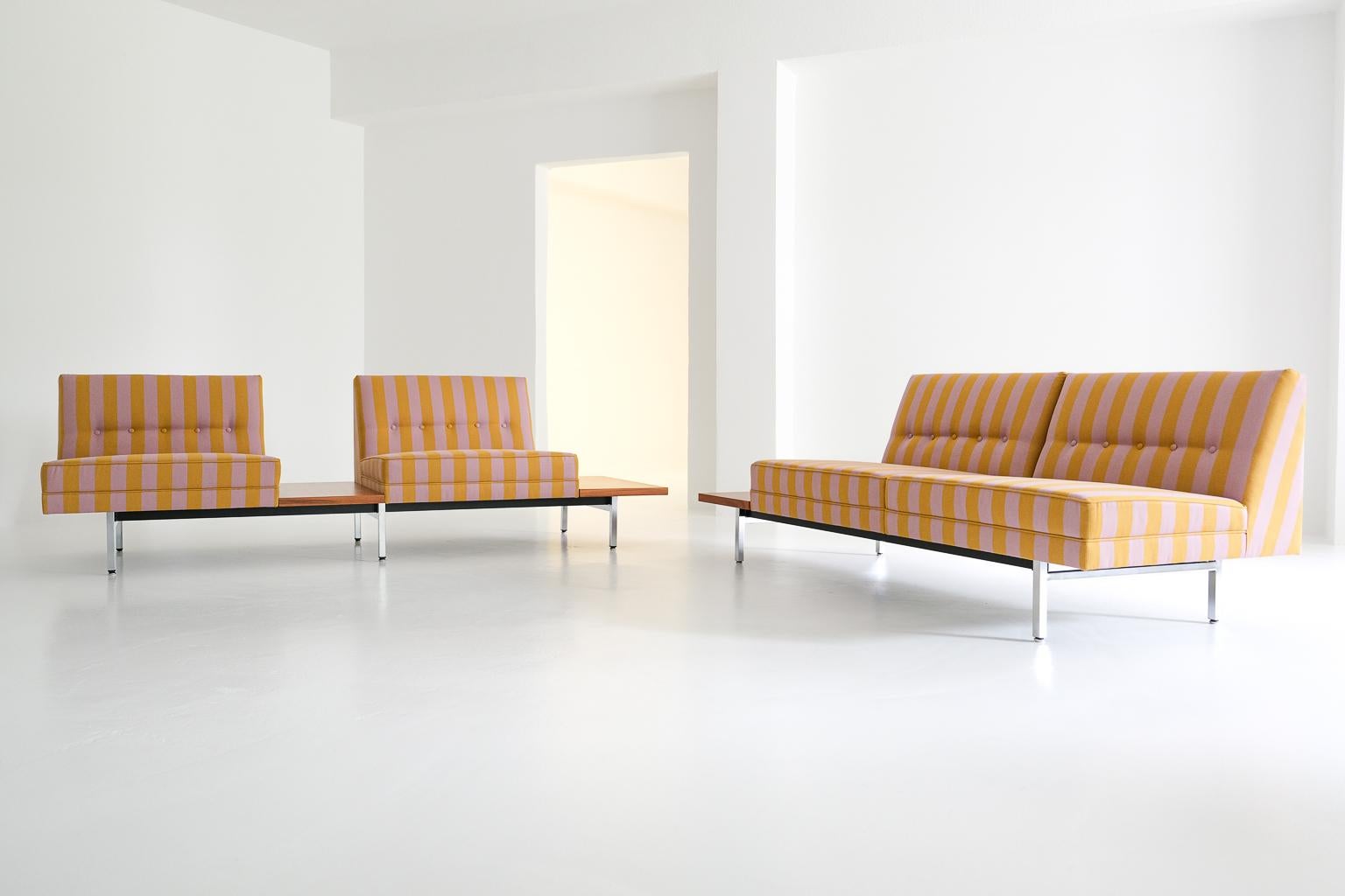 Mid-Century Modern Sièges modulaires de canapé, Gerogen Nelson pour Herman Miller, recouverts de tissu Dedar en vente