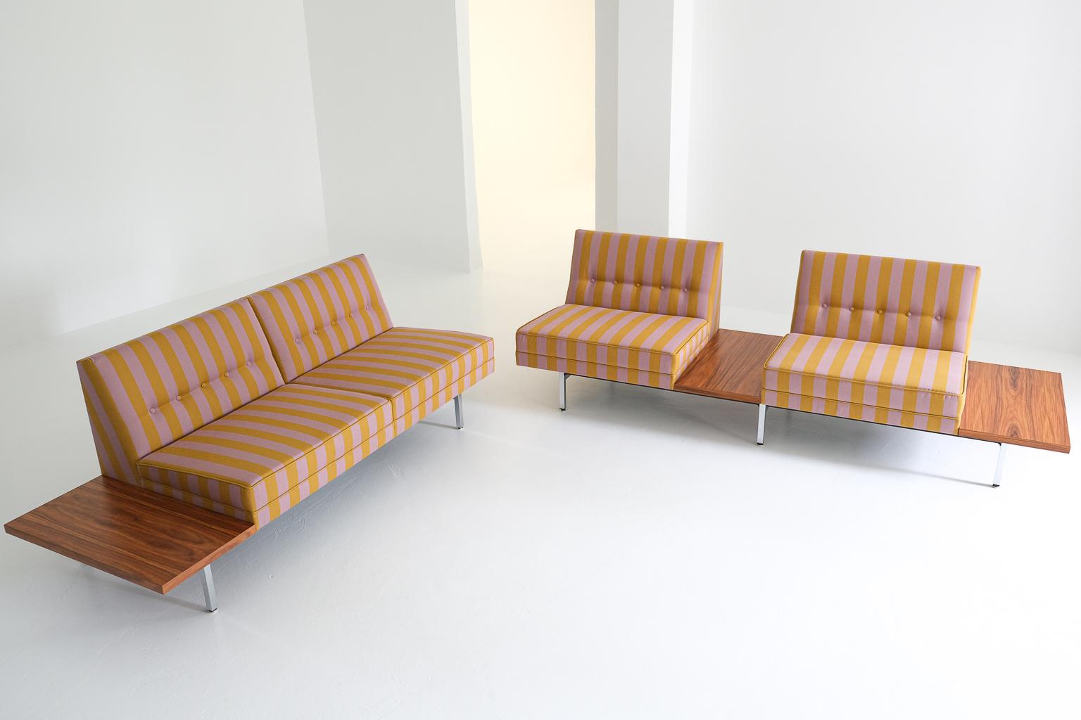 Modulares Sofa-Sitzmöbel, Gerogen Nelson für Herman Miller, mit Dedar-Stoff bezogen im Zustand „Hervorragend“ im Angebot in Frankfurt am Main, DE