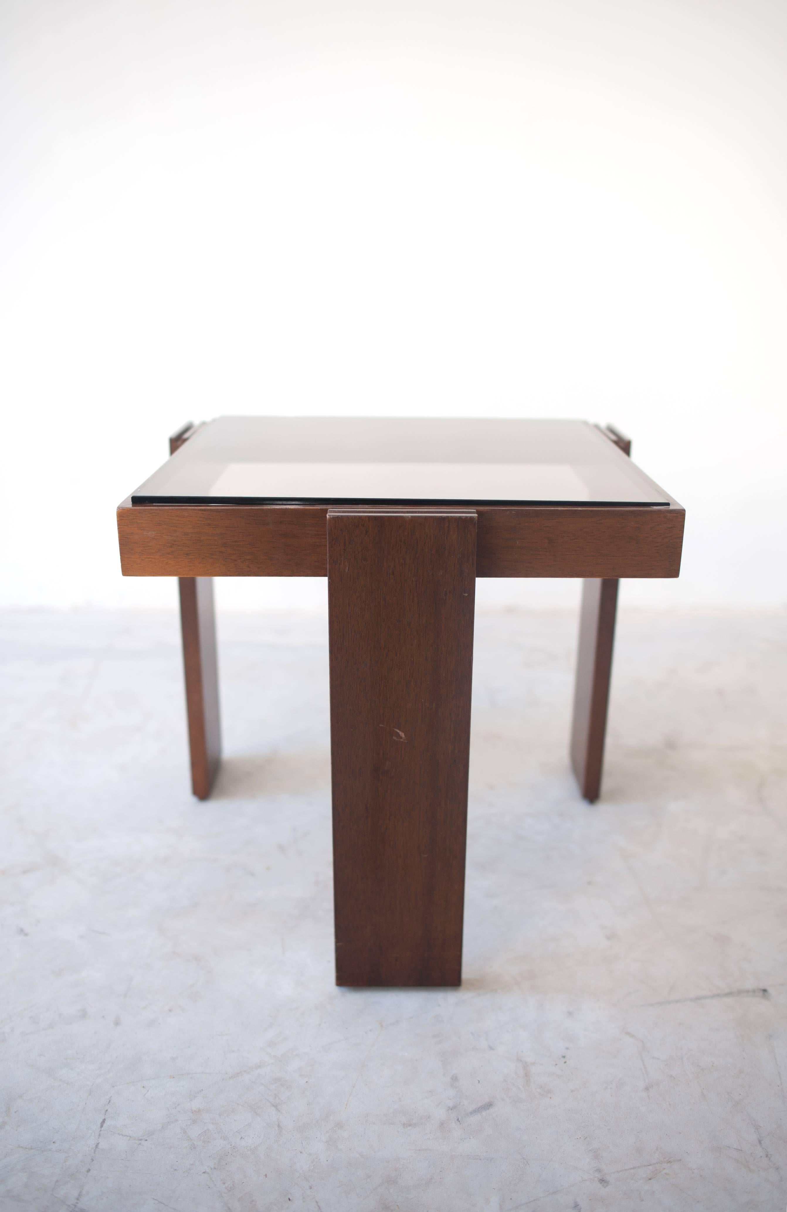 Verre Tables basses et tables d'appoint modulaires empilables en bois massif de Frattini pour Cassina en vente