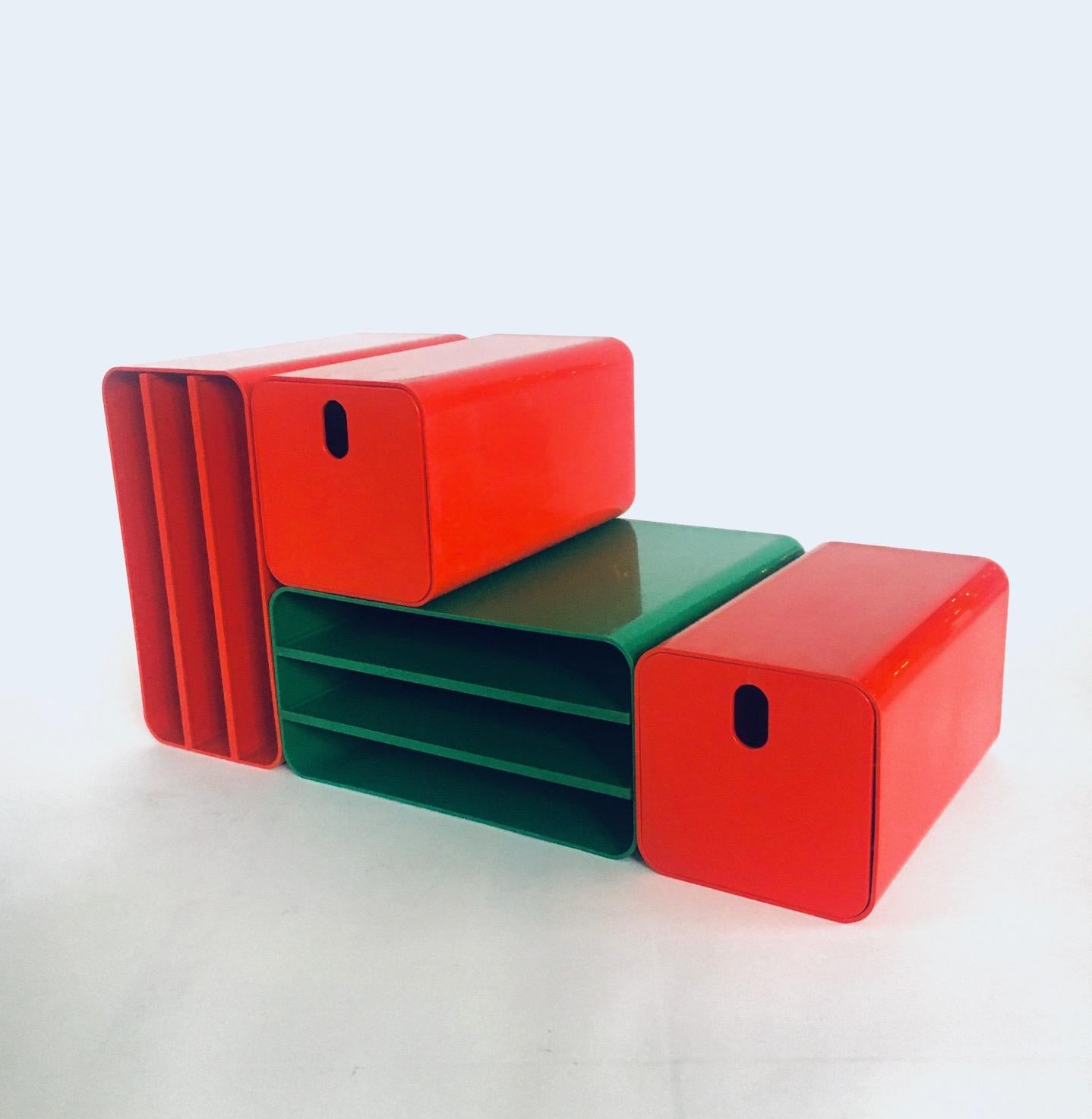 Italiano Set di contenitori modulari di Georges Coslin per Up Collezioni Longato, Italia anni '60 in vendita