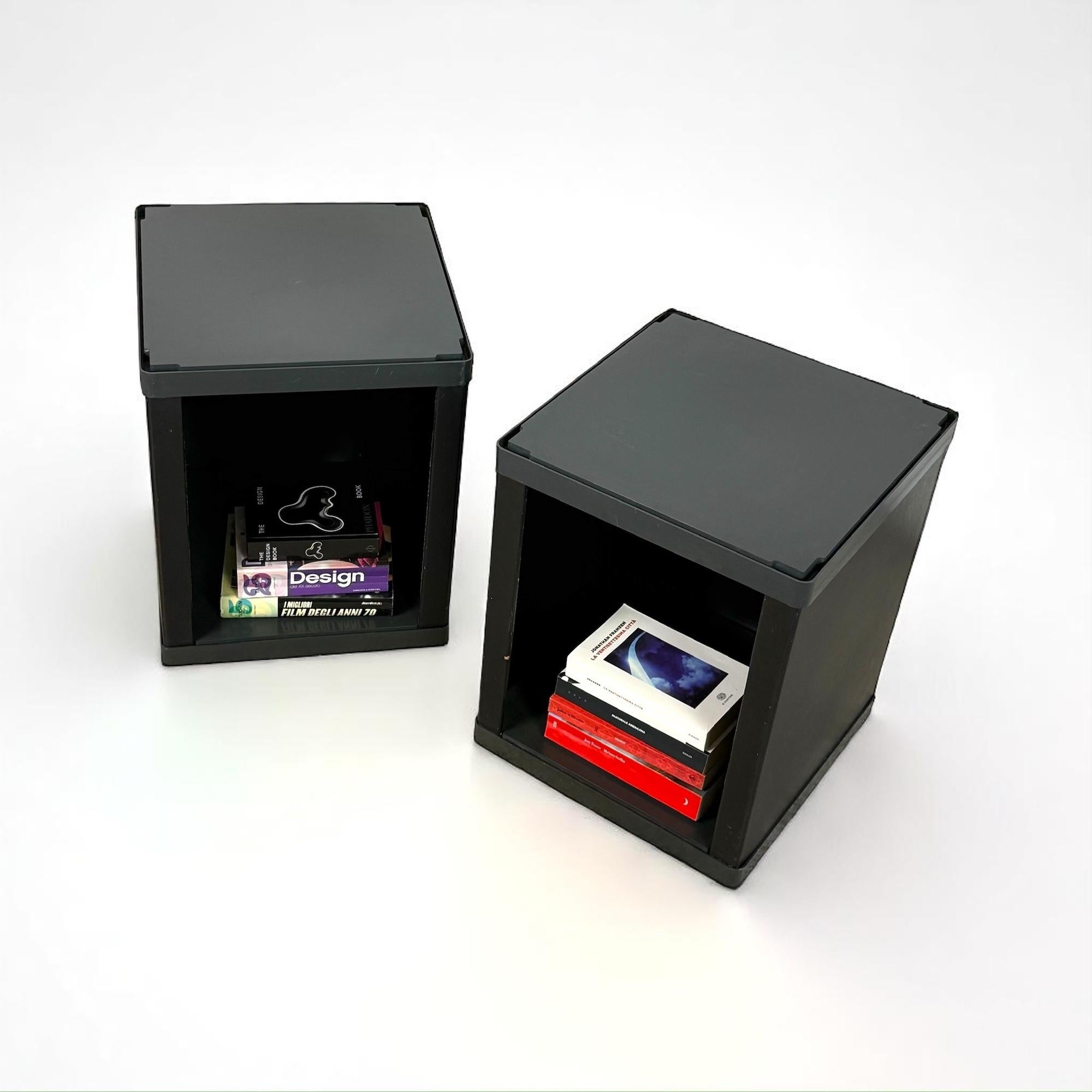 Plastic Modular Storage Units 'Incubo' by Rodolfo Bonetto for Artemide, Italy, 1970s For Sale