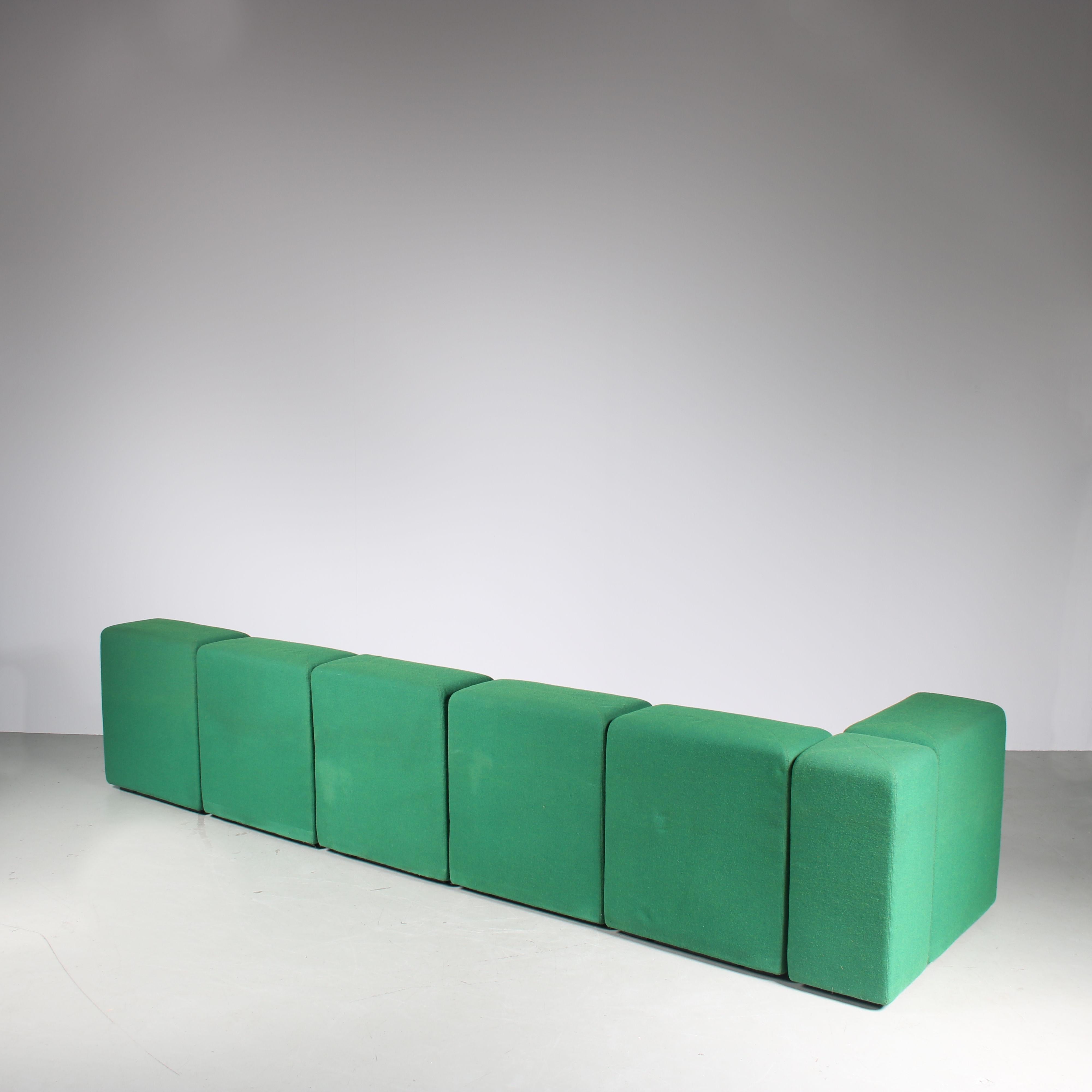 Modular “Systema 61” Sofa by Giancarlo Piretti for Anonima Castelli, Italy 4