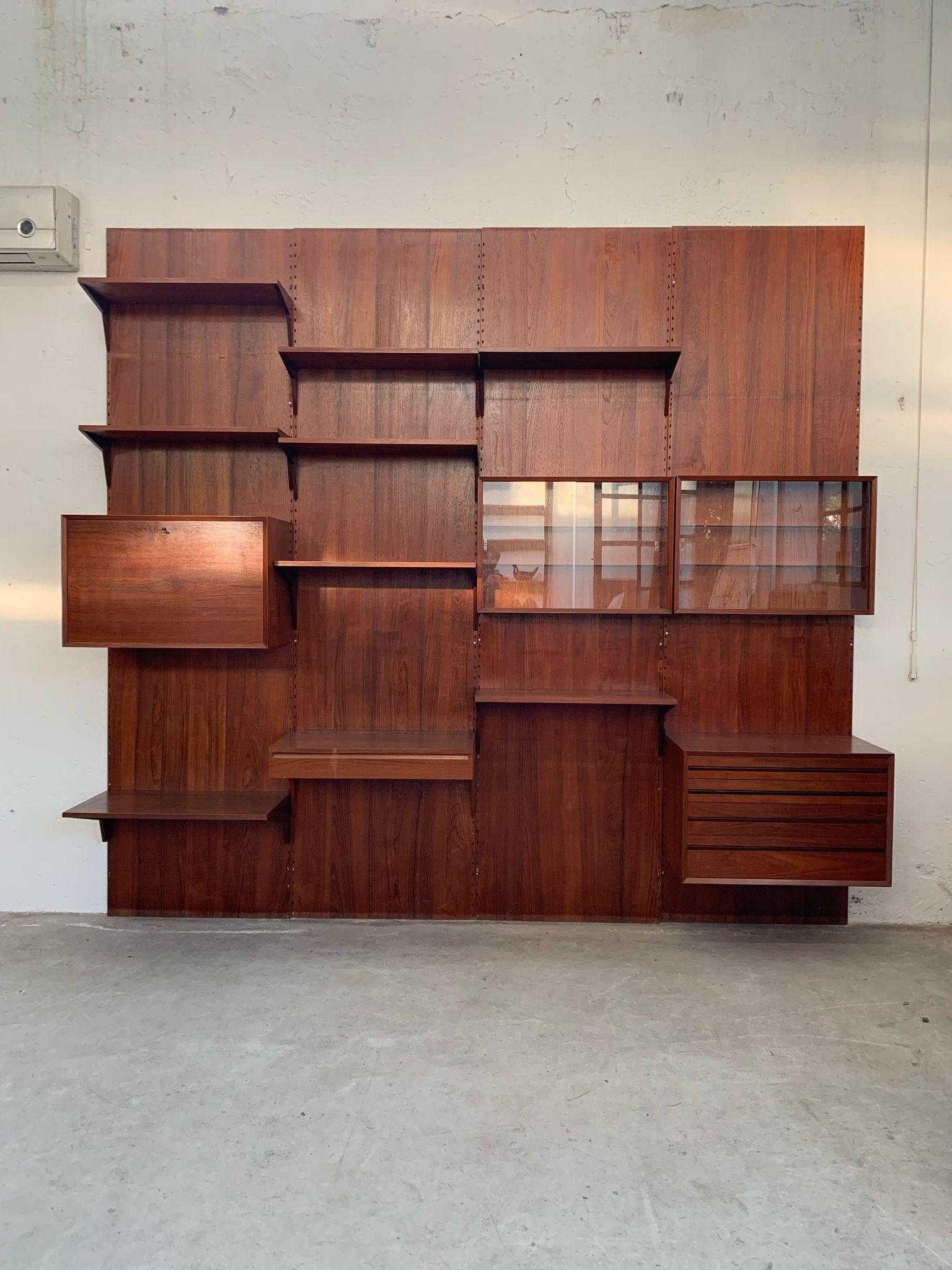 Modular Teak Bookcase by Poul Cadovius, Denmark, 1960s (Mid-20th Century) im Angebot