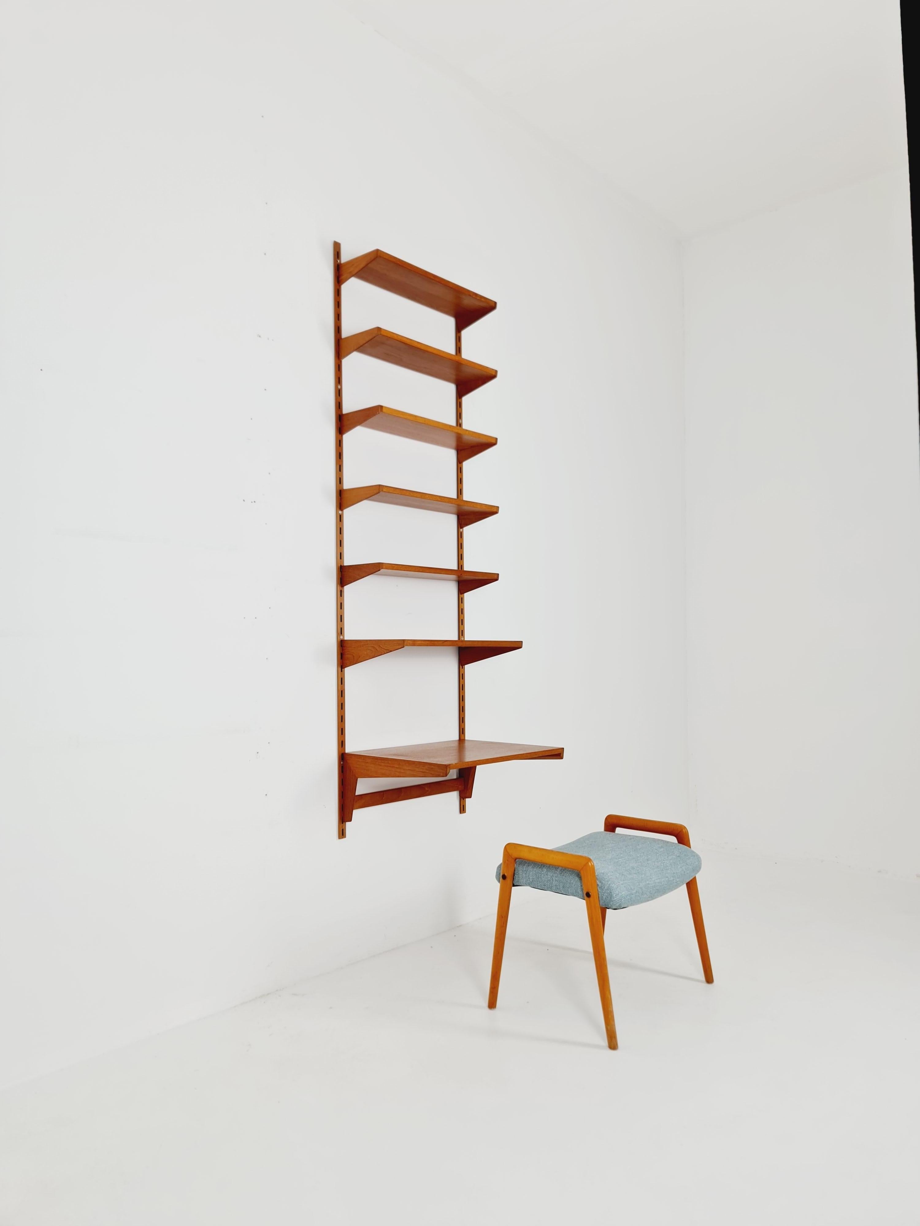 Sistema di scaffali modulari in teak di Kai Kai per FH Möbel , Danimarca, anni '60 in vendita 5