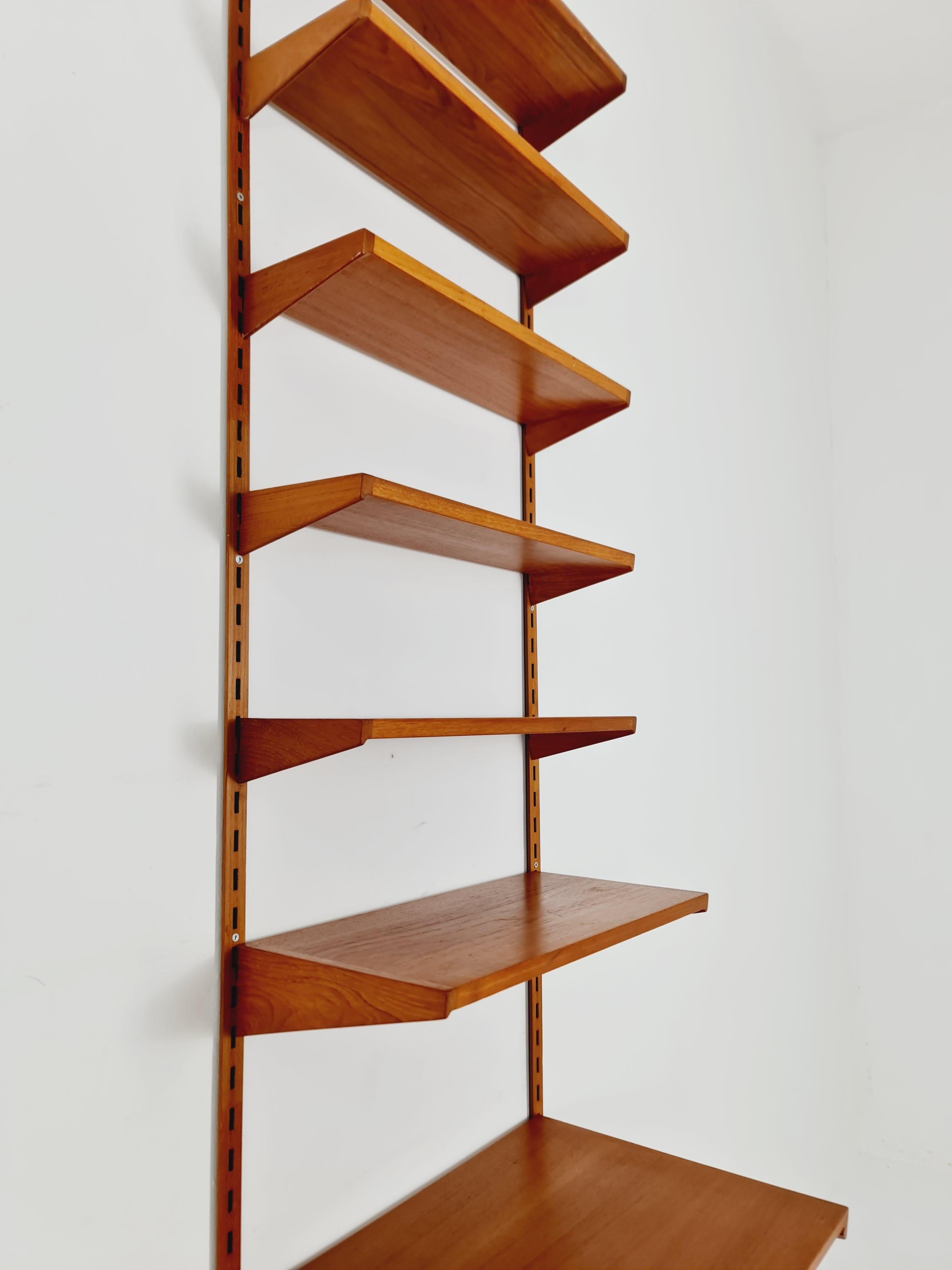 Sistema di scaffali modulari in teak di Kai Kai per FH Möbel , Danimarca, anni '60 in vendita 6
