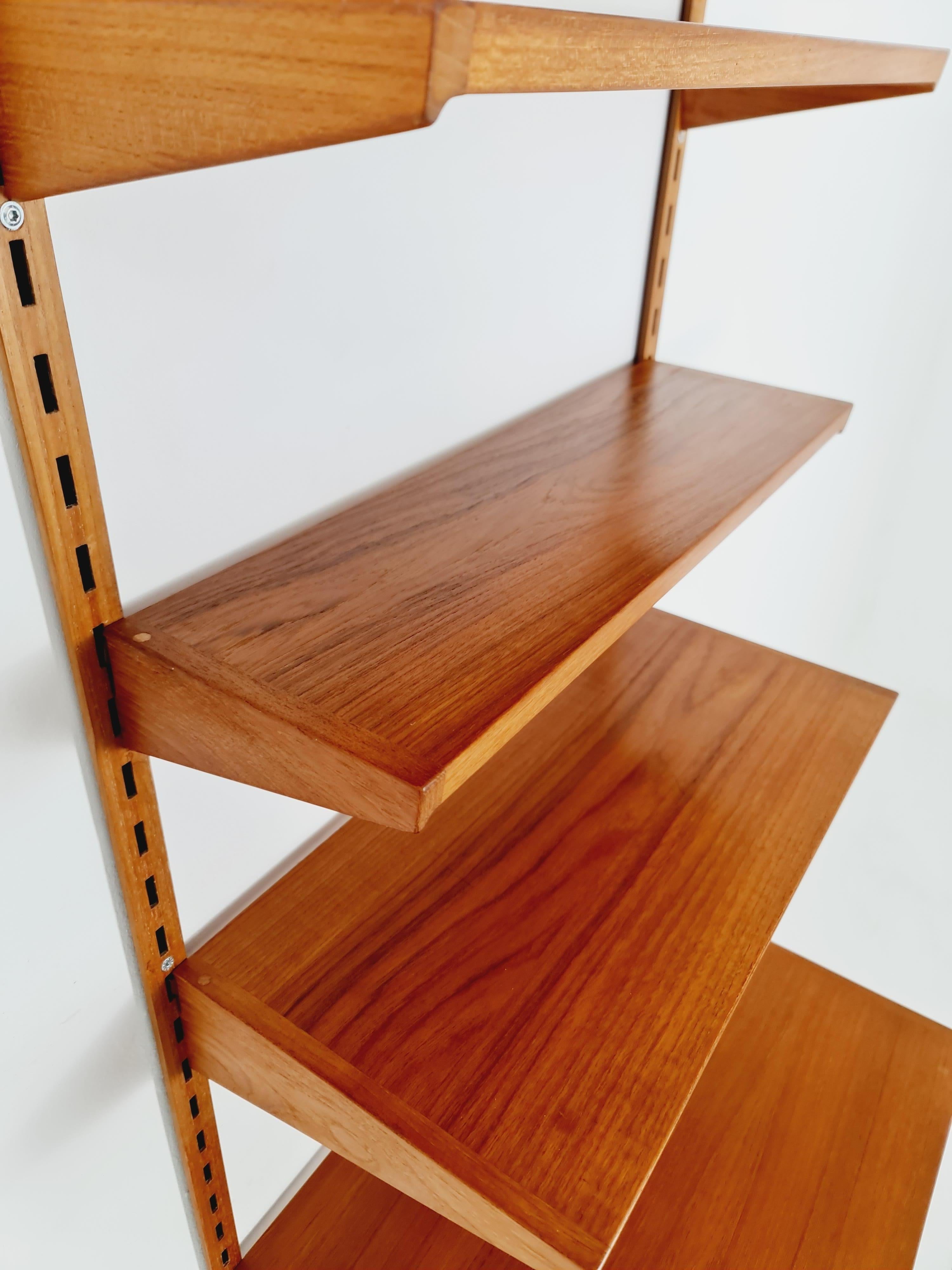 Sistema di scaffali modulari in teak di Kai Kai per FH Möbel , Danimarca, anni '60 in vendita 7