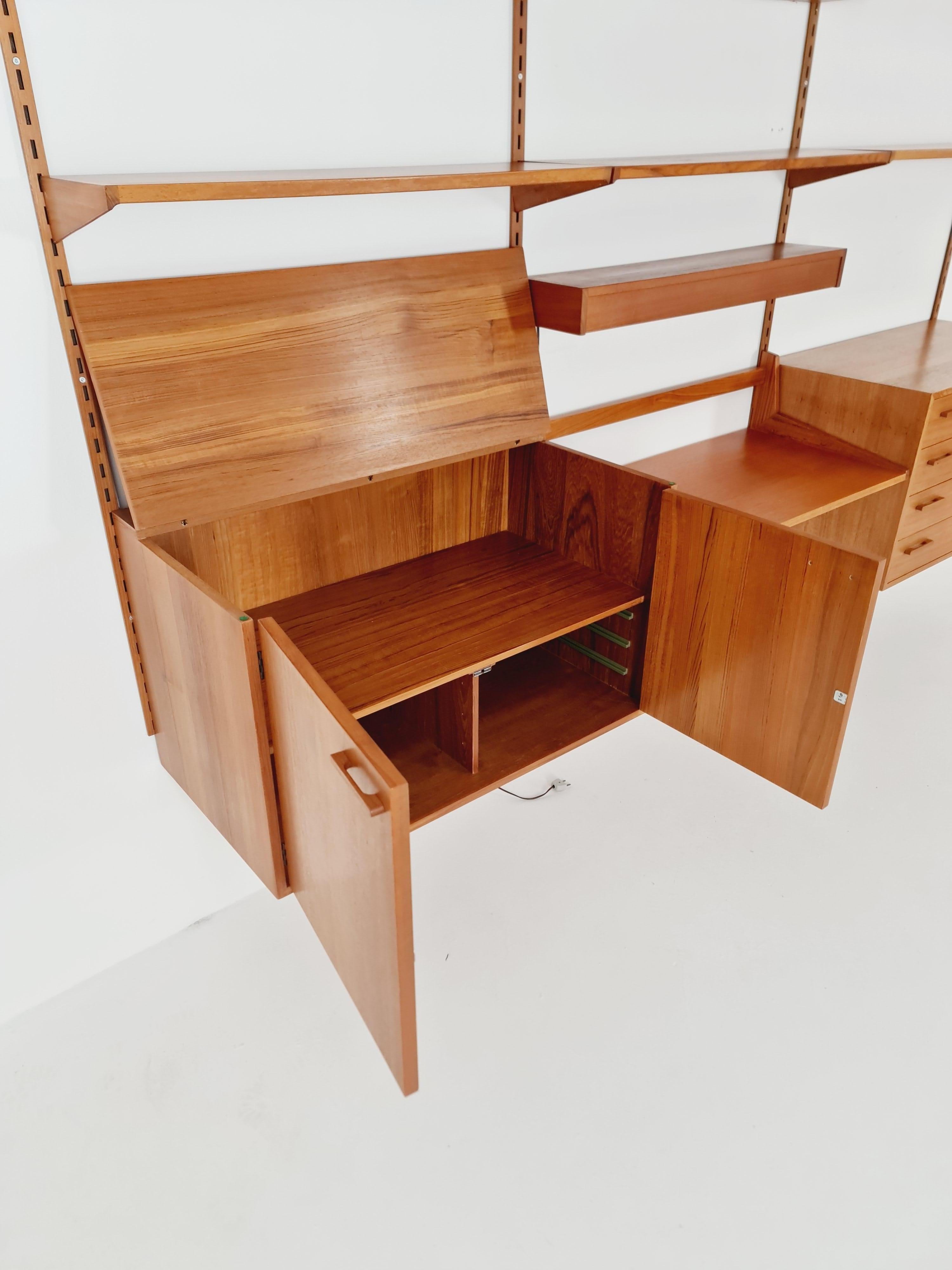 Glass Modular Teak shelving system by Kai kristansen for FH Möbel , Denmark, 1960s For Sale