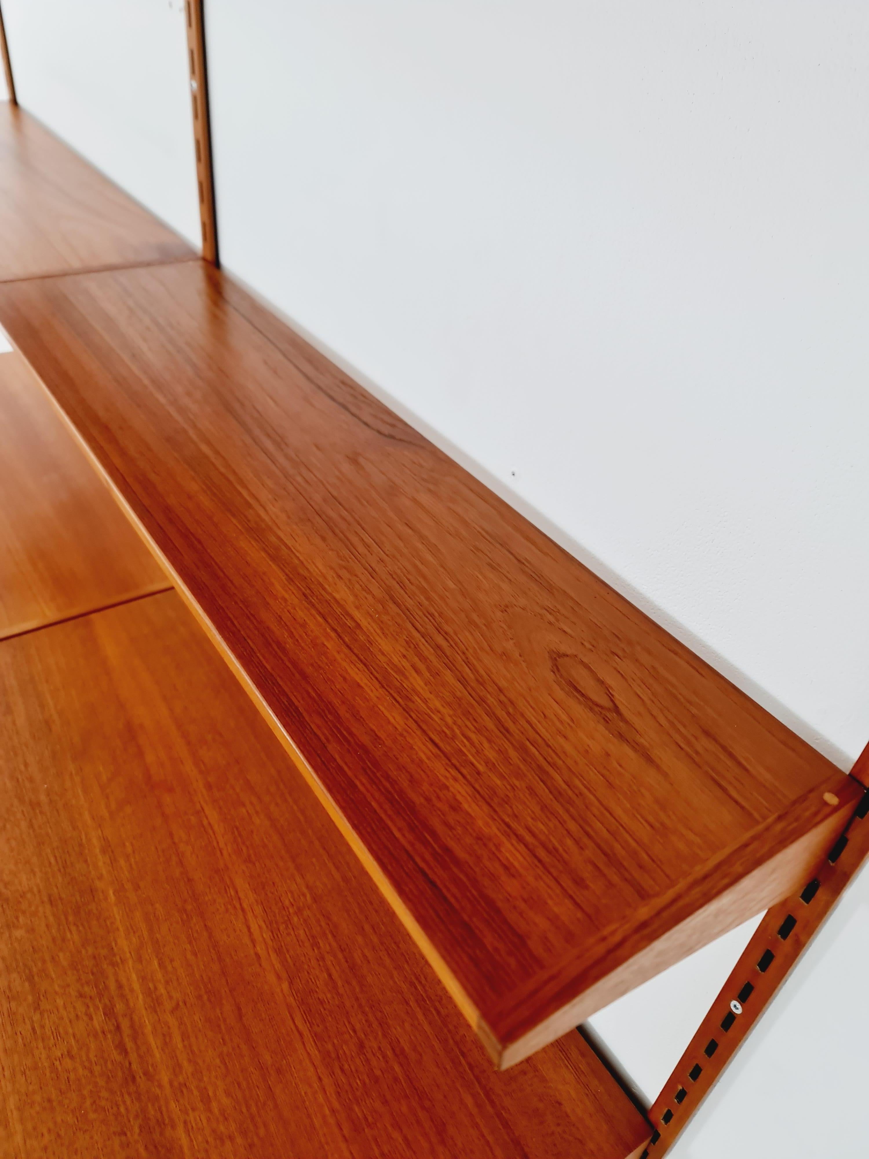Sistema di scaffali modulari in teak di Kai Kai per FH Möbel , Danimarca, anni '60 in vendita 1