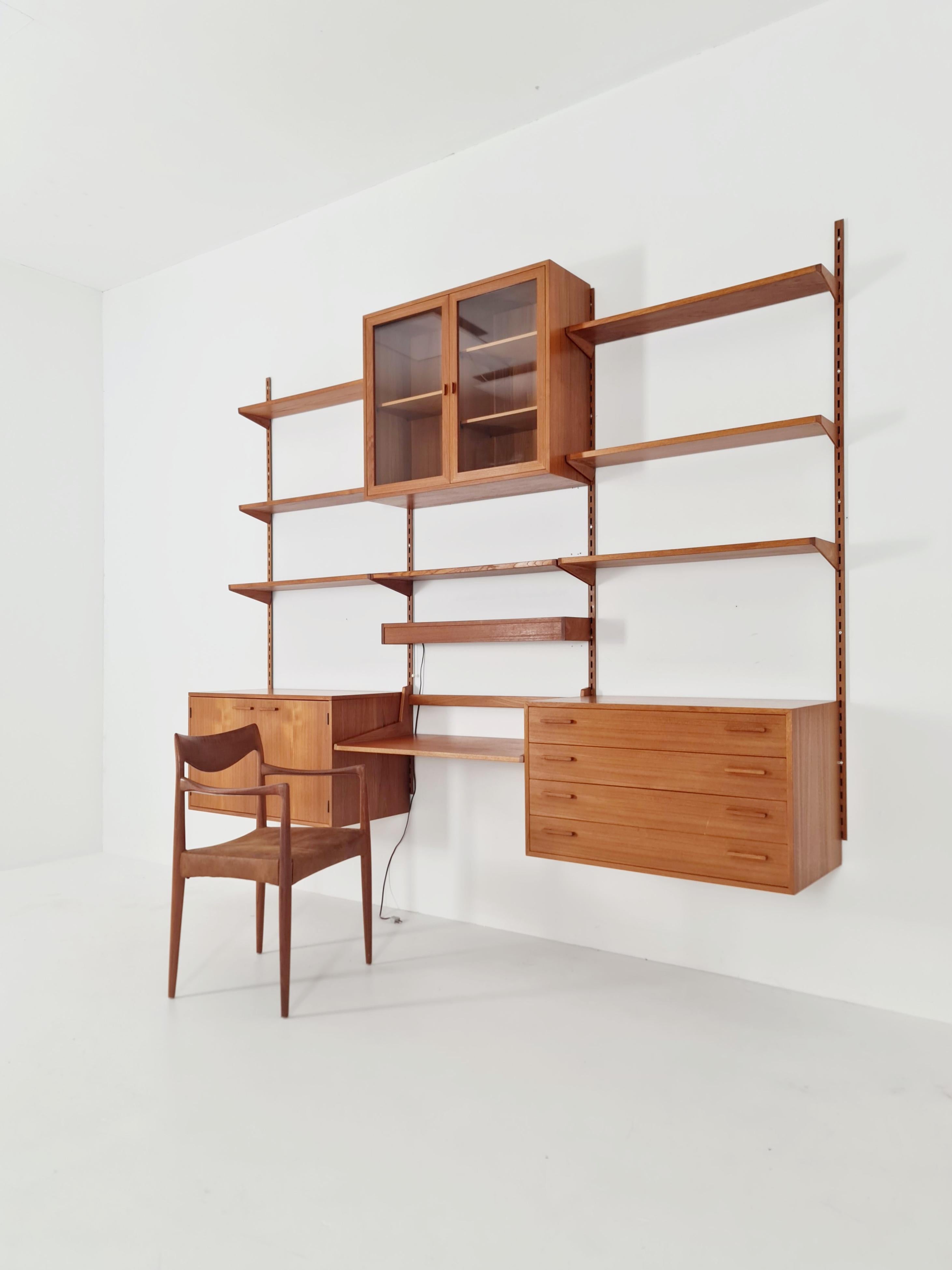 Modular Teak shelving system by Kai kristansen for FH Möbel , Denmark, 1960s For Sale 2
