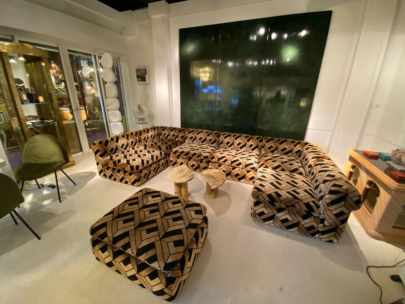 Late 20th Century Modular Velvet Sofa with 7 Elements - France circa 1970